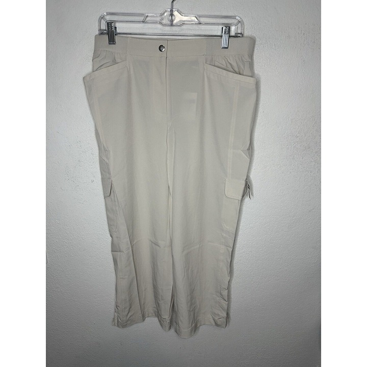 Zenergy By Chico’s Neema Emma Cargo Crop Pants In White Size 1