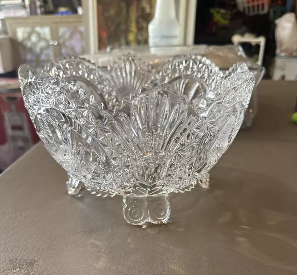 8” Hofbauer Byrdes 4 Footed Crystal Bowl