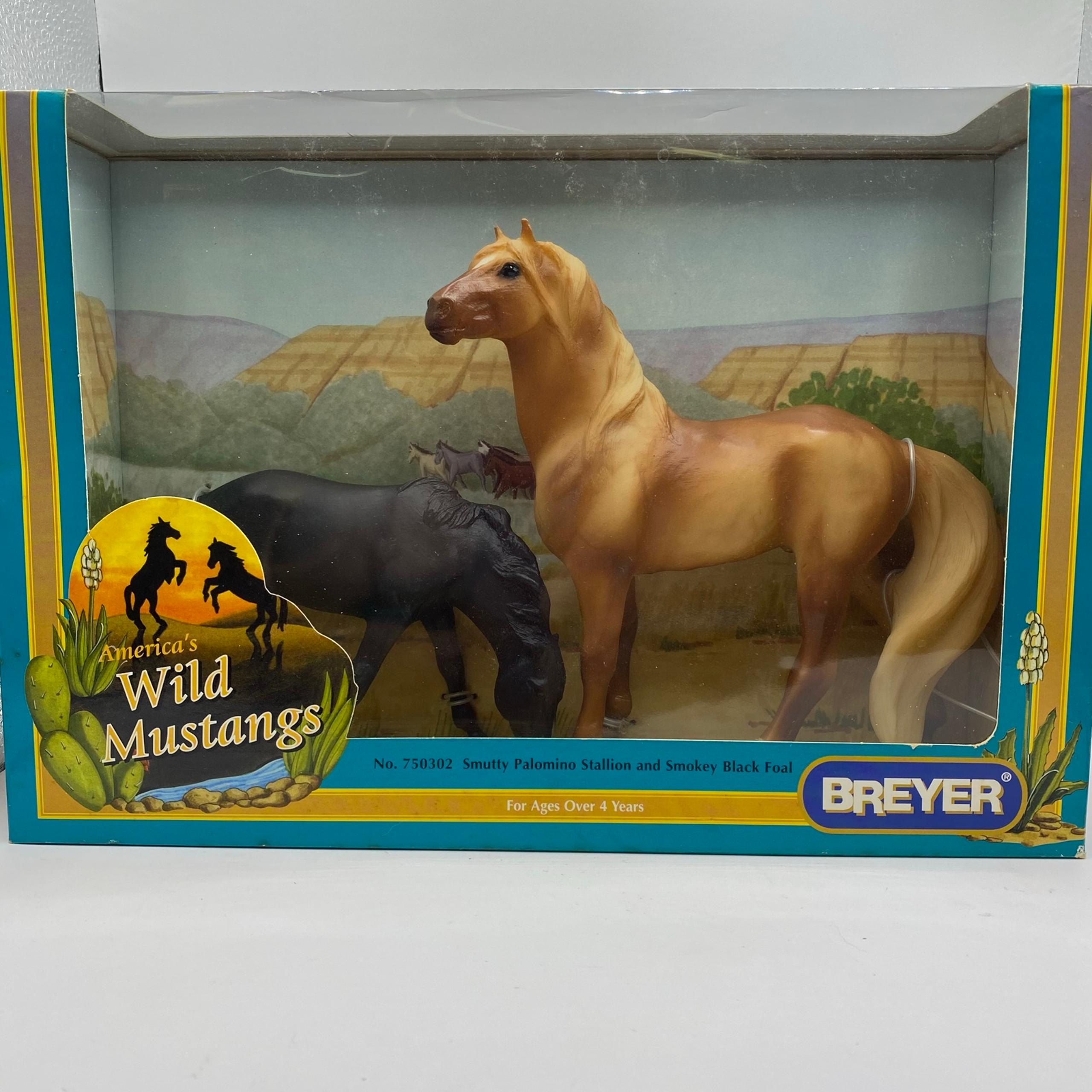 Vintage Breyer America's Wild Mustangs Set