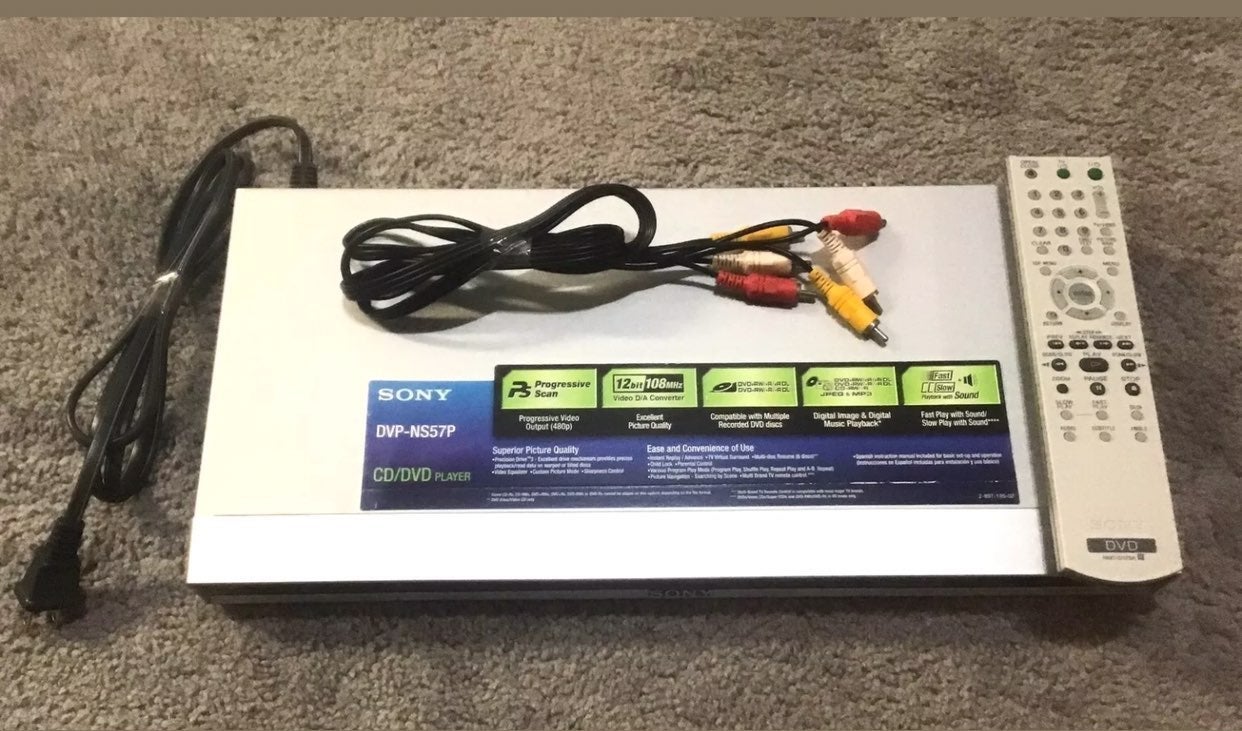 SONY DVP NS57P CD DVD PLAYER/REMOTE