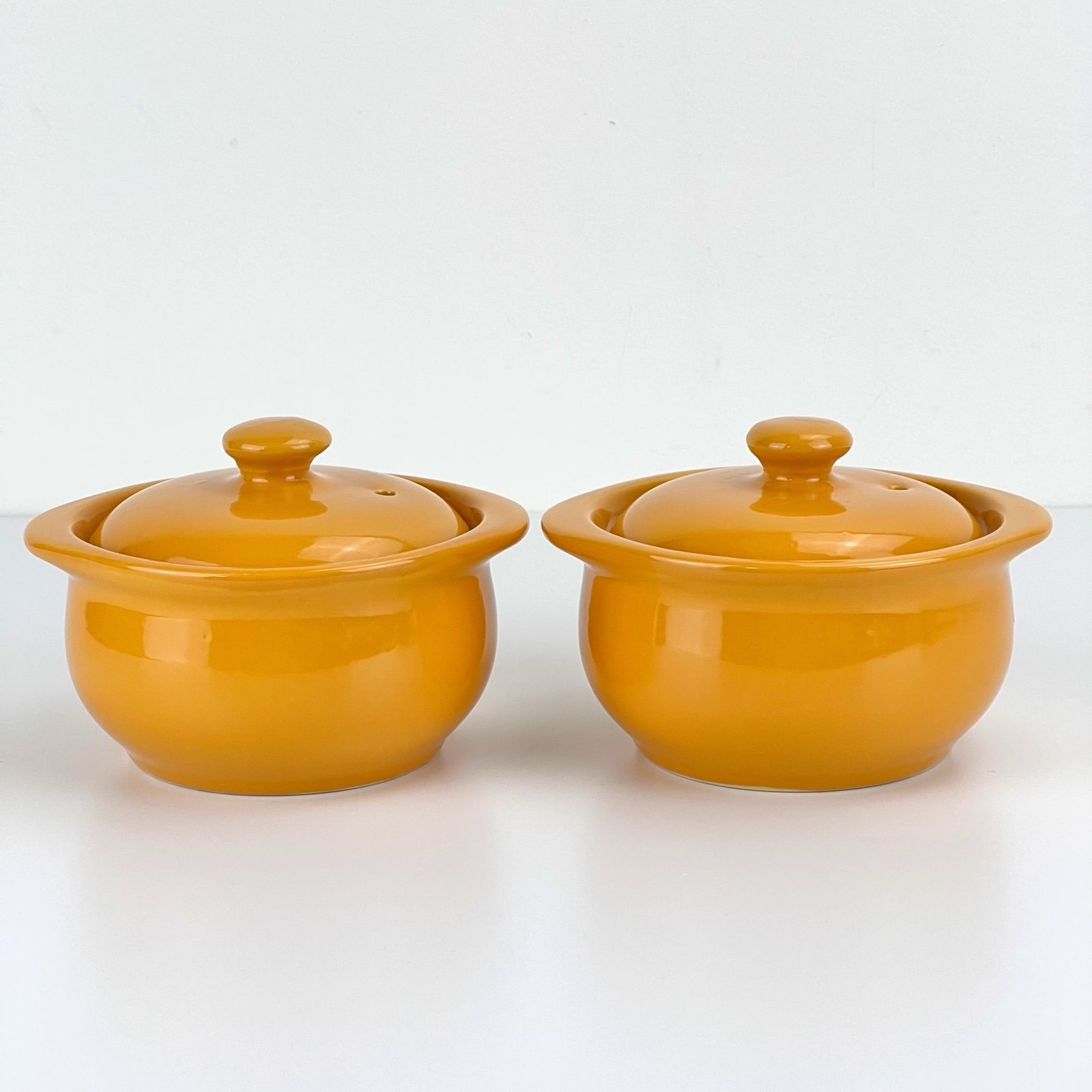 VTG HALL POTTERY INDIVIDUAL SIZE CASSEROLE DISH & LID YELLOW #476