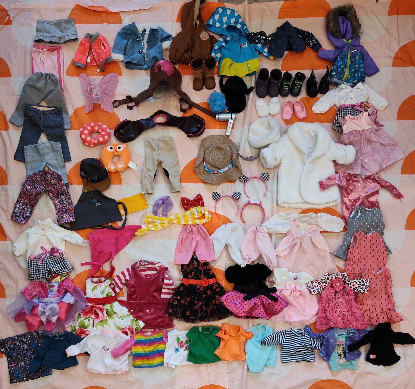 18 Inch Doll Clothing and Accessories Bundle