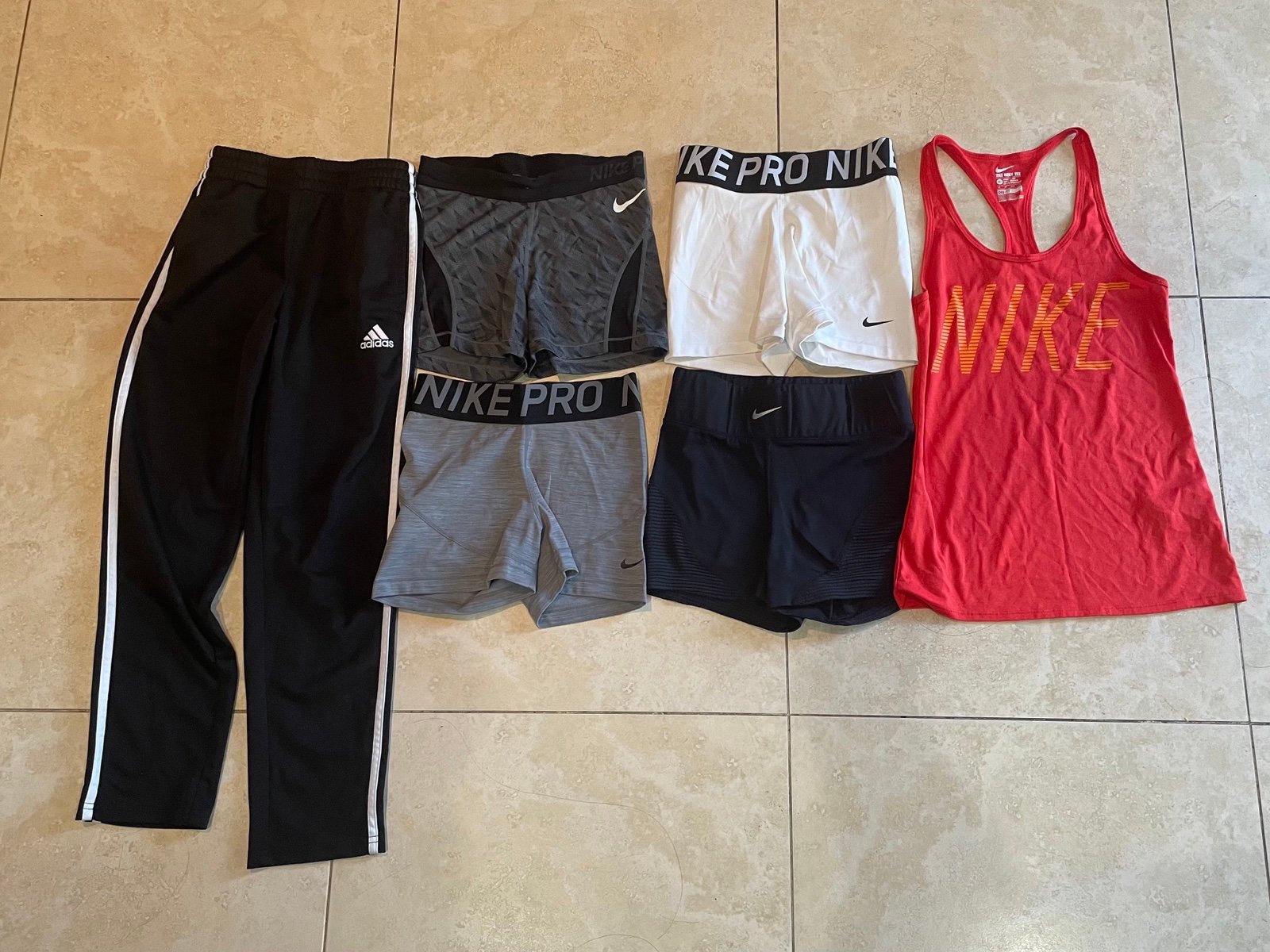 Women Nike Pro Shorts