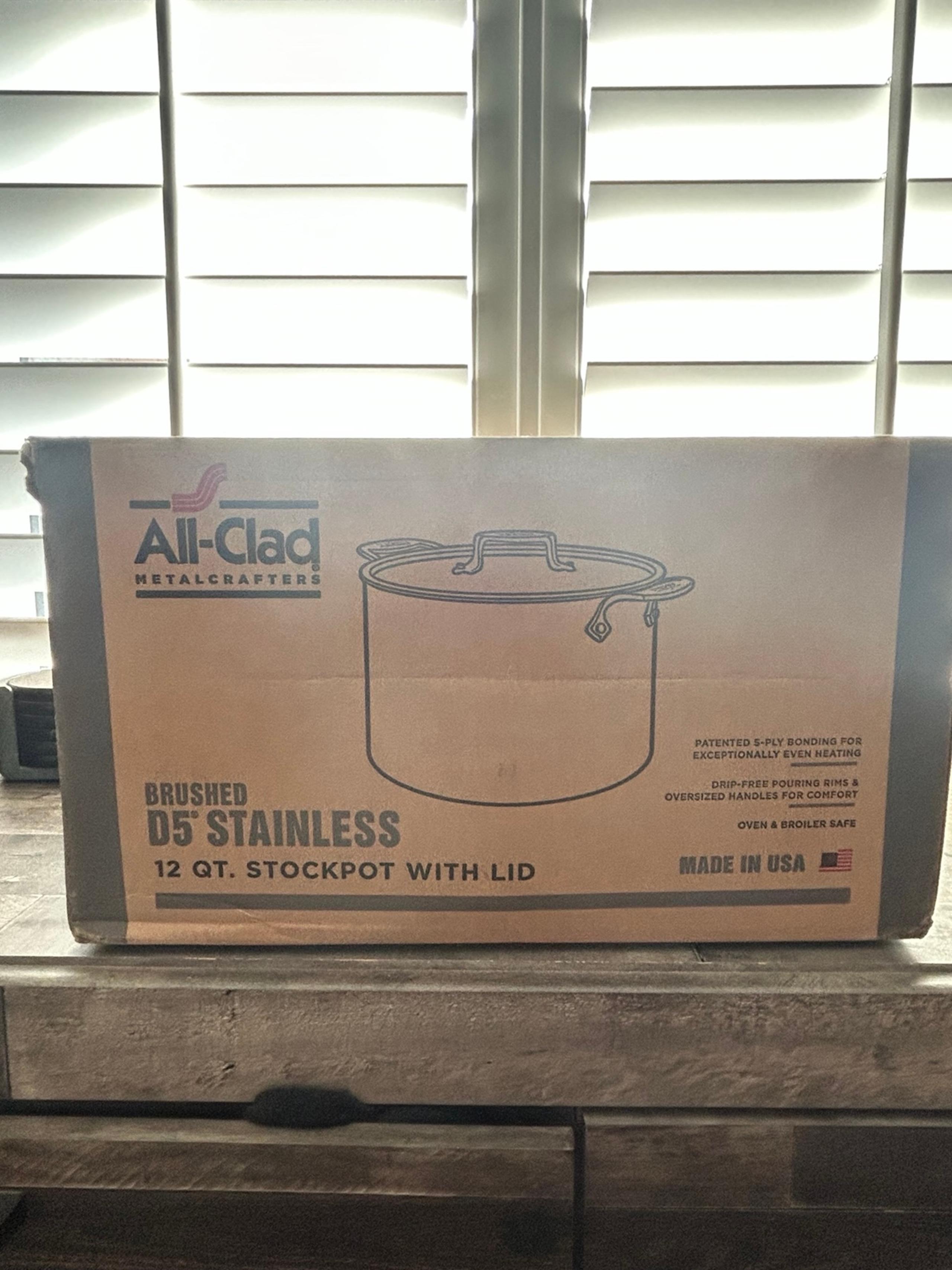 All-clad D5 12 qt stainless steel pot