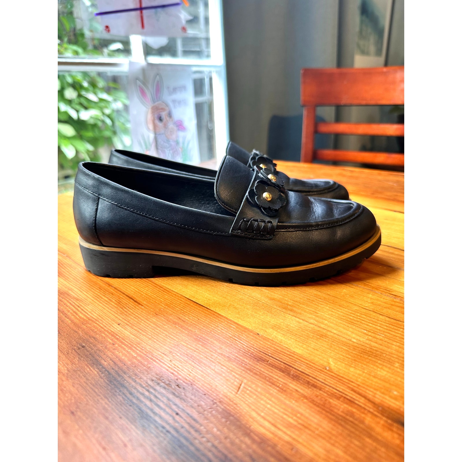 KATE SPADE Black Leather Karissa Loafer Slid On Flower Detail Women's 7.5