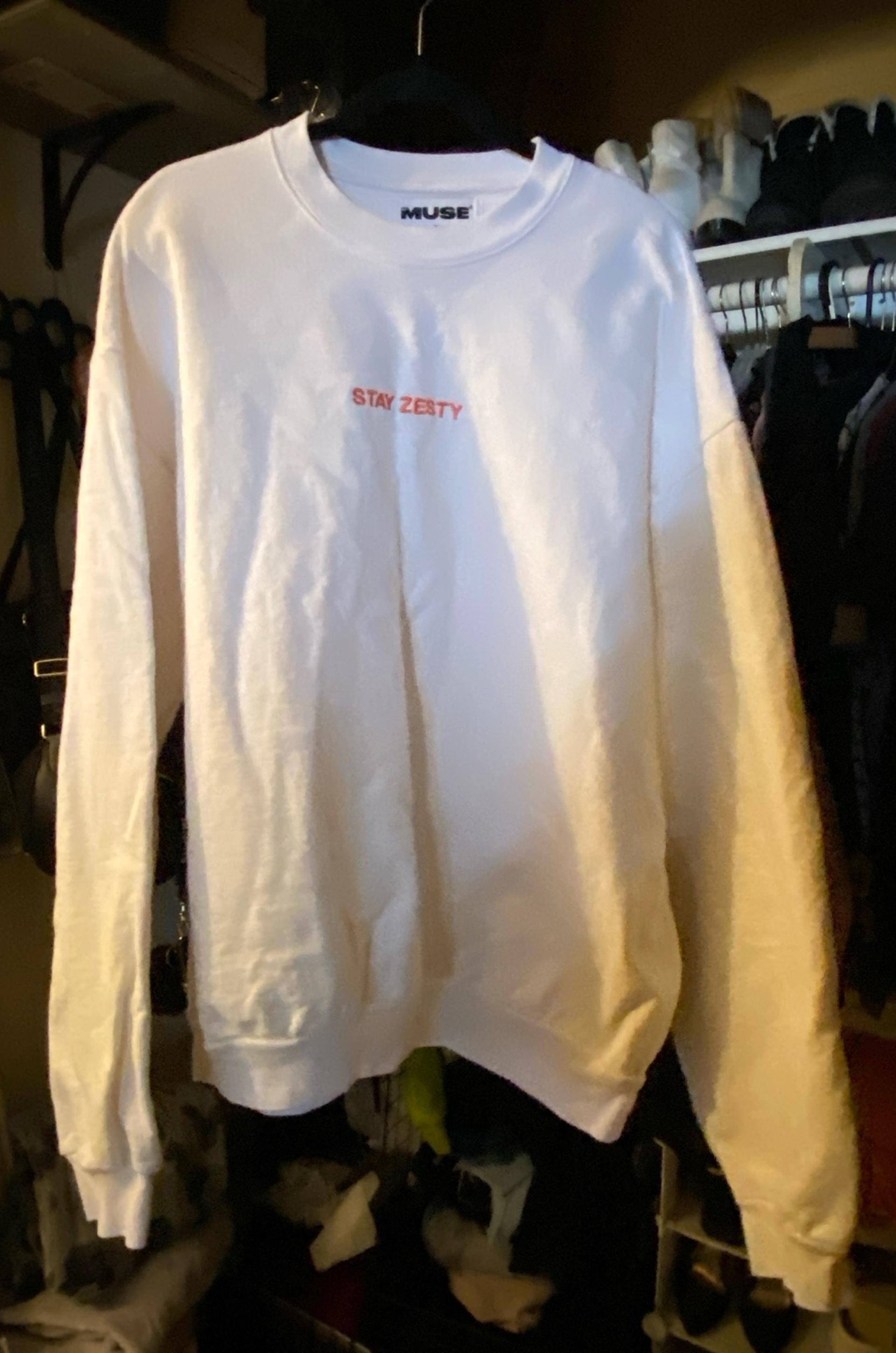 Muse heavy weight sweater sz Xl