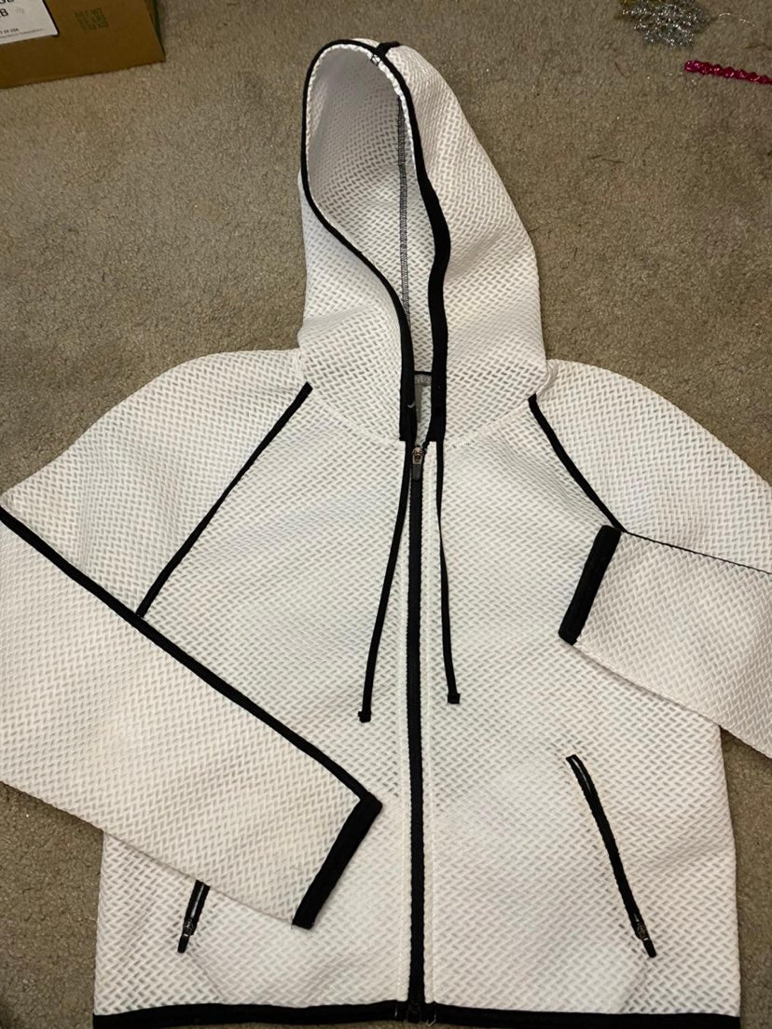 FOREVER 21 mesh hooded sweaters