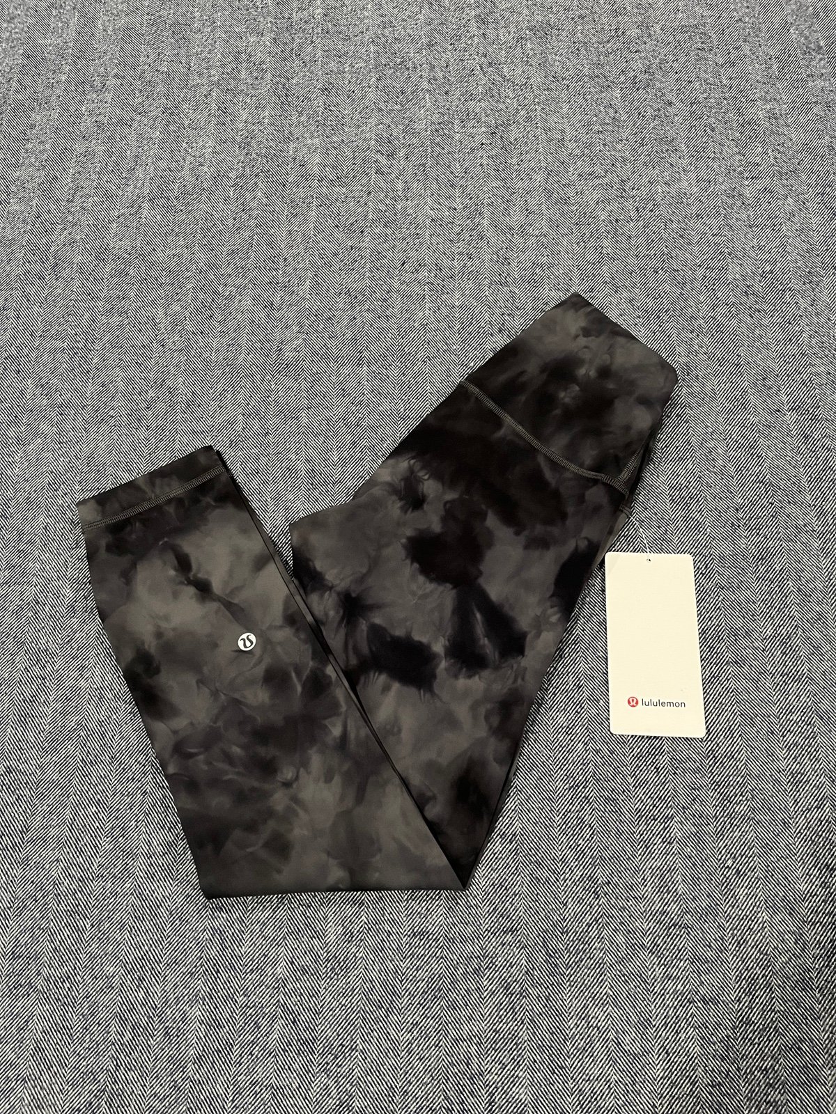 Lululemon wunder train high rise crop 23” | free shipping