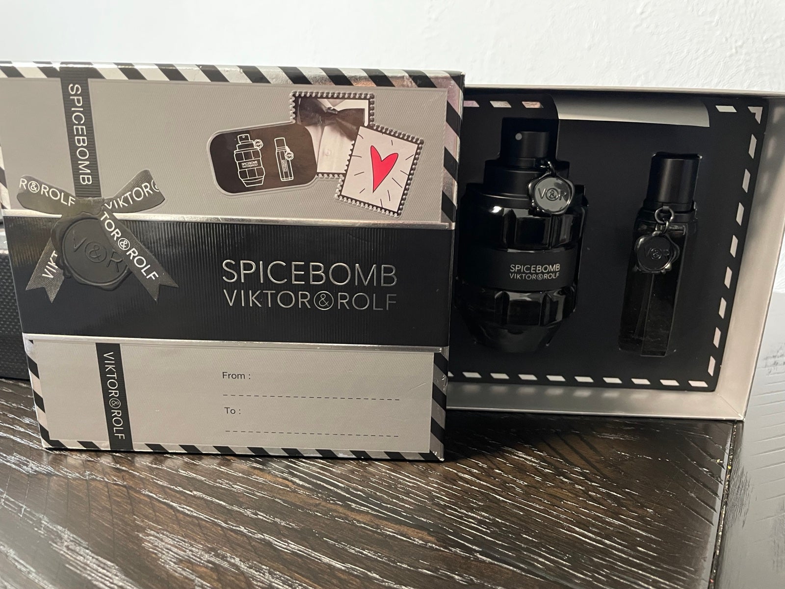 Viktor and Rolf spicebomb