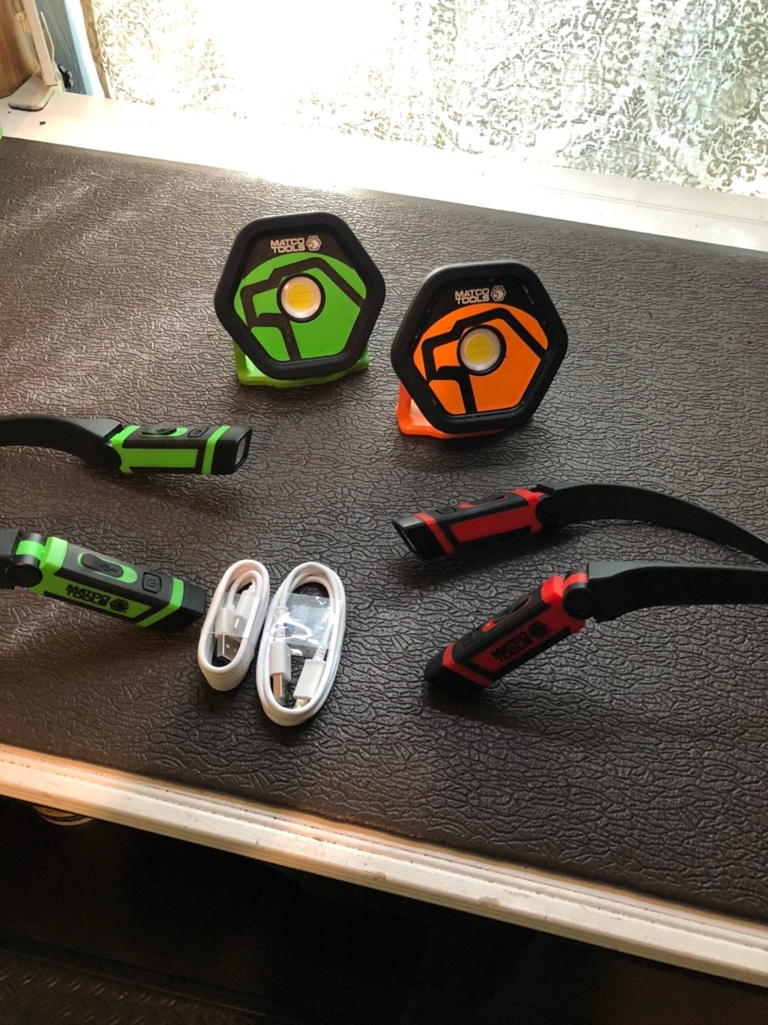 Matco rechargeable lights