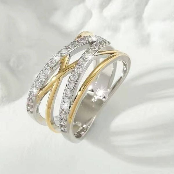 14K Two Tone Gold and Silver Ring with Criss Cross Diamond Band Size 11