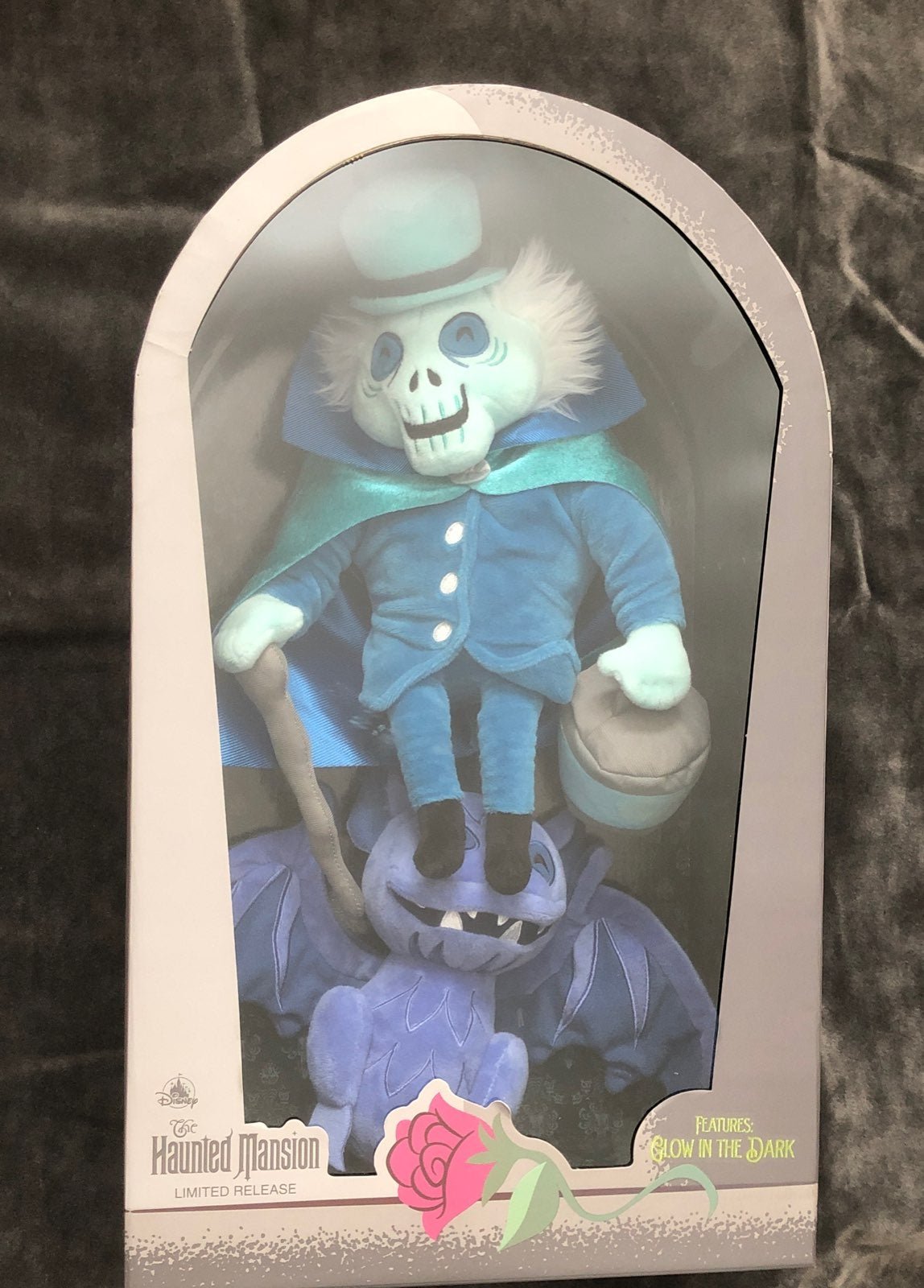 Disney haunted mansion Hatbox Ghost