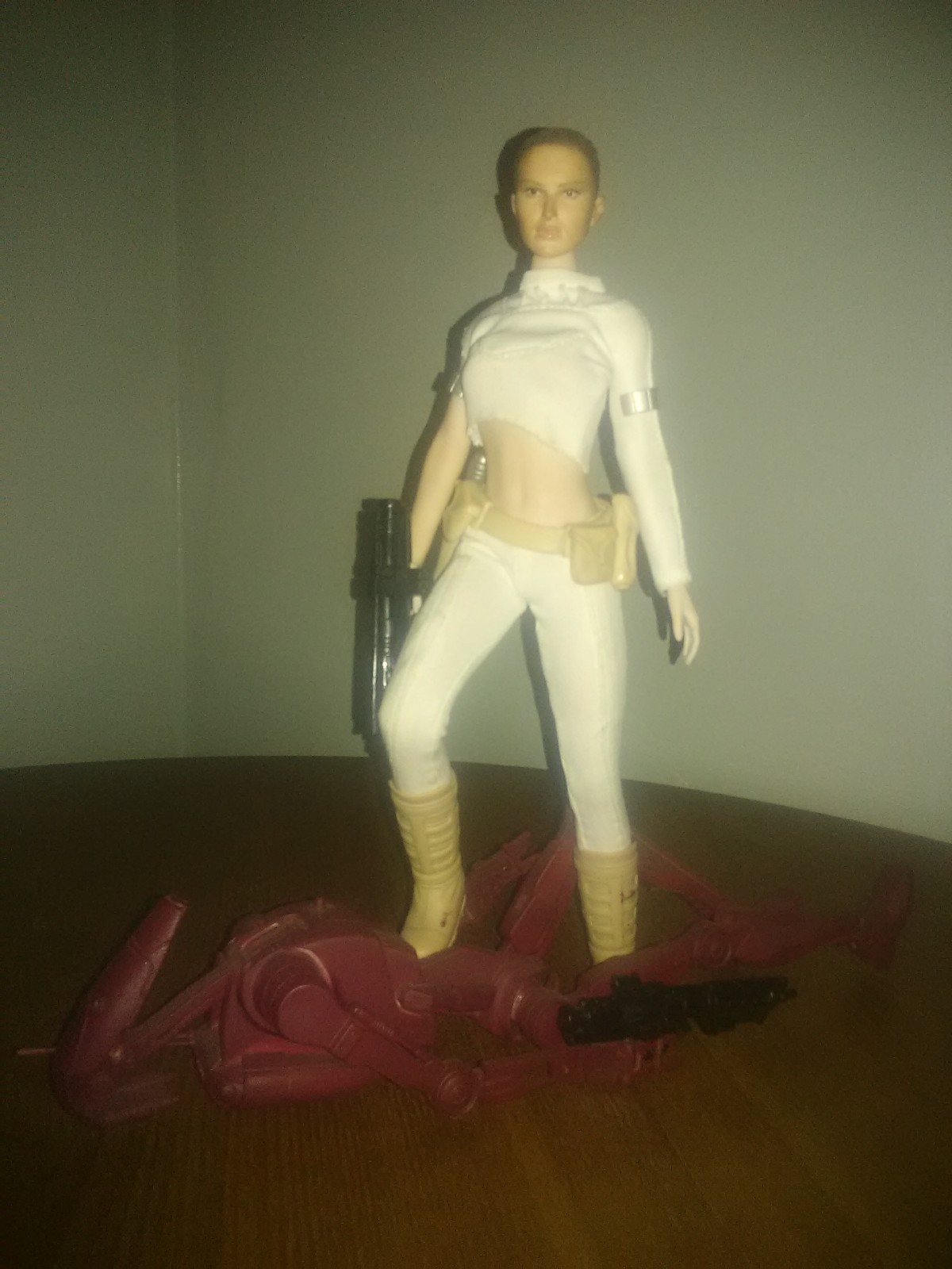 Custom 1/6 scale Padme Star Wars AOTC with Battle Droid 12