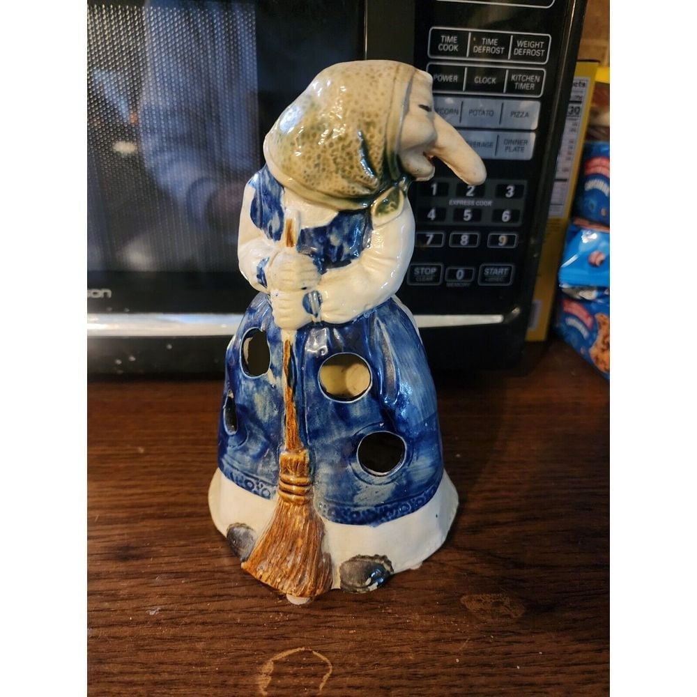 Vintage RJ Drinkwater Kitchen Witch Broomstick Utensil Holder Caddy 1980