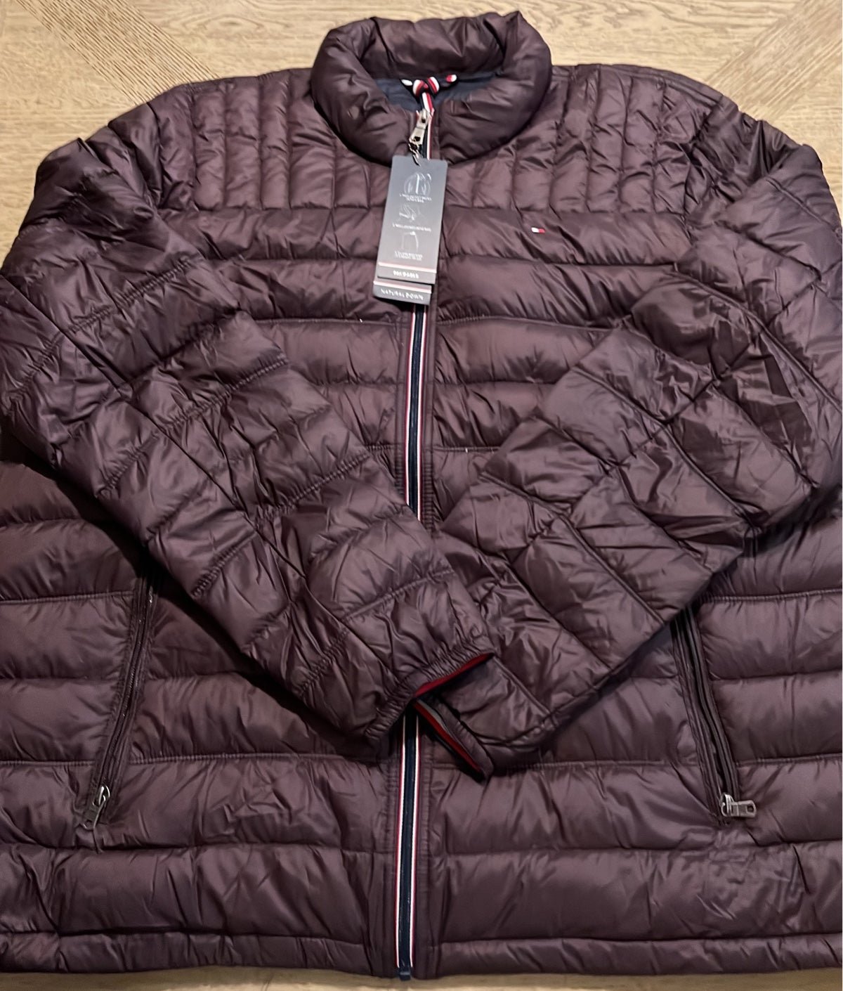 Tommy hilfiger packable jacket