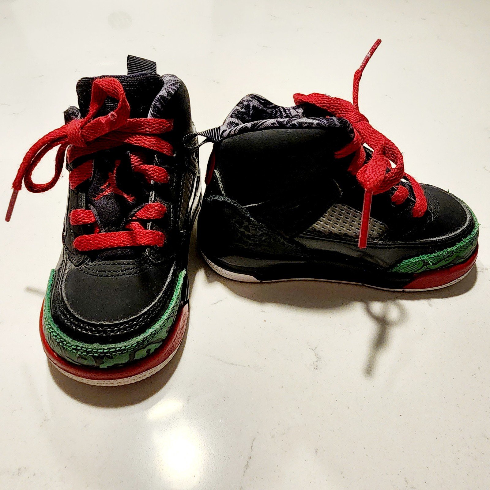 Nike Air Jordan Spizike Size Toddler 5C Black Hi-Top Sneakers Varsity Red Green