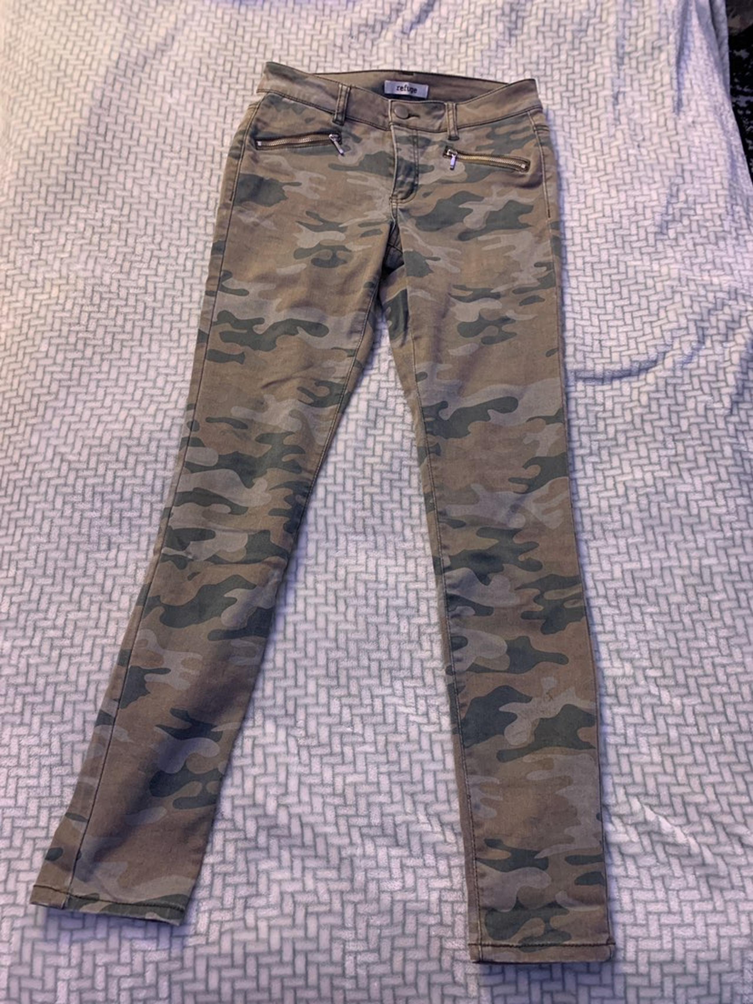 Green Camo Jeans w/ Zippers