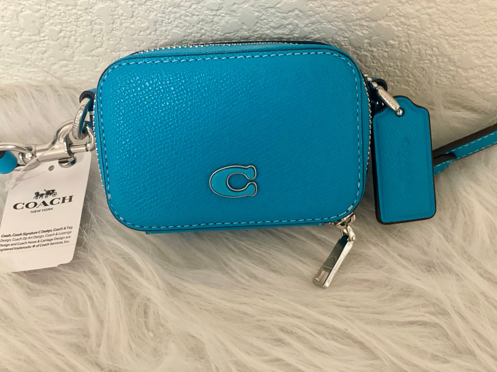 Coach Crossbody Pouch in Crossgrain Leather CP271 - montero blue NWT