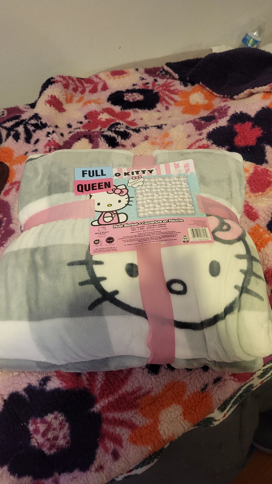 grey Hello Kitty blanket perfect for a gift size twiin bed.