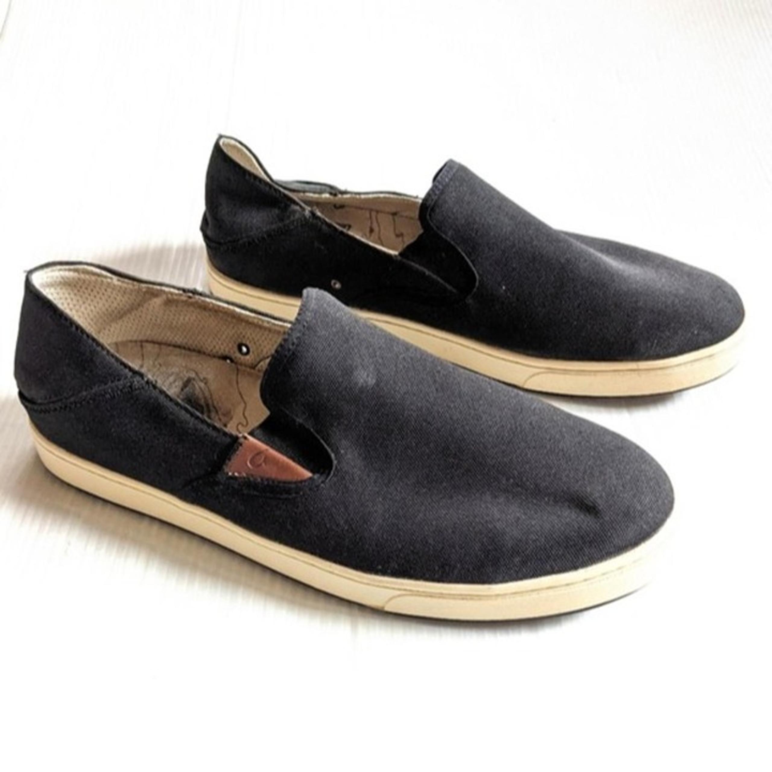 Olukai Kahu Black Canvas Slip On