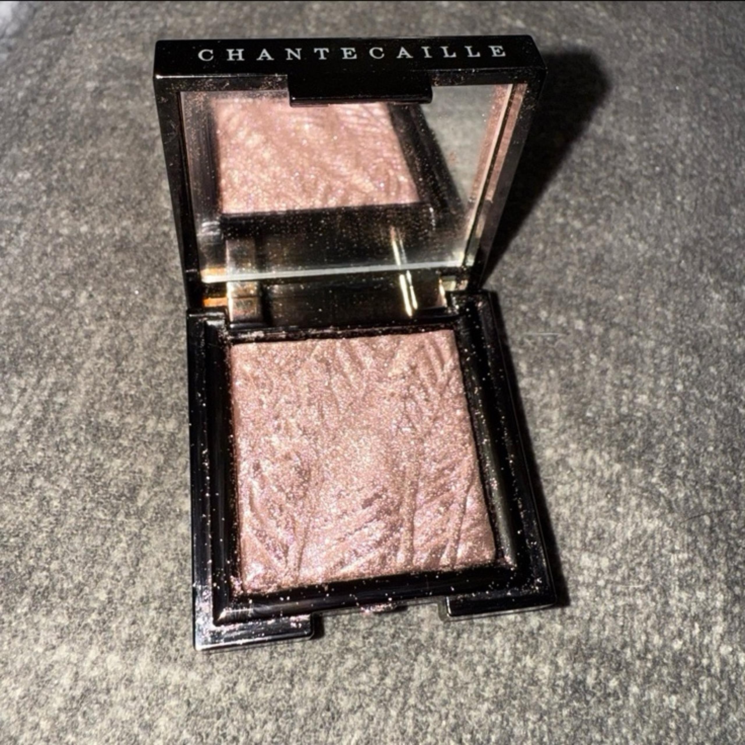 CHANTECAILLE LUMINESCENT EYE SHADE - PANGOLIN DUSKY LILAC 0.08 OZ