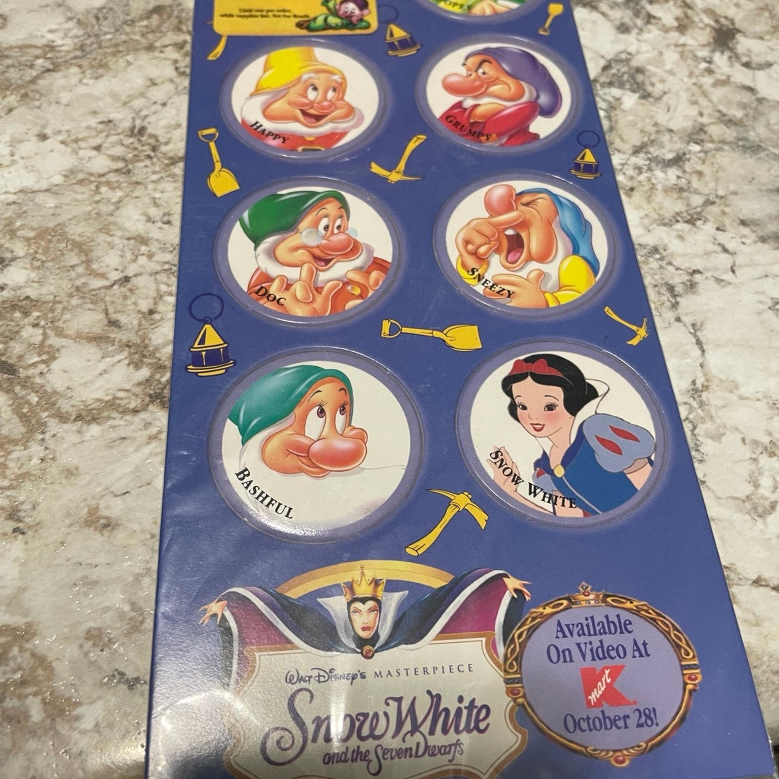 New Snow White & The Seven Dwarfs Disney Trading Caps Pogs Kmart Exclusive