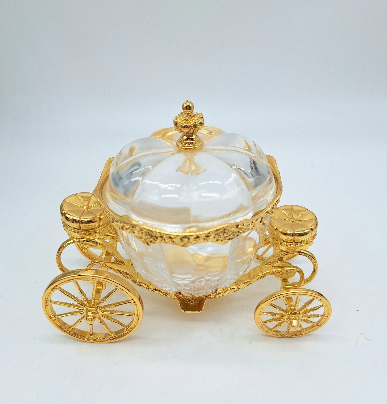 Vintage Franklin Mint Crystal Cinderella Carriage
