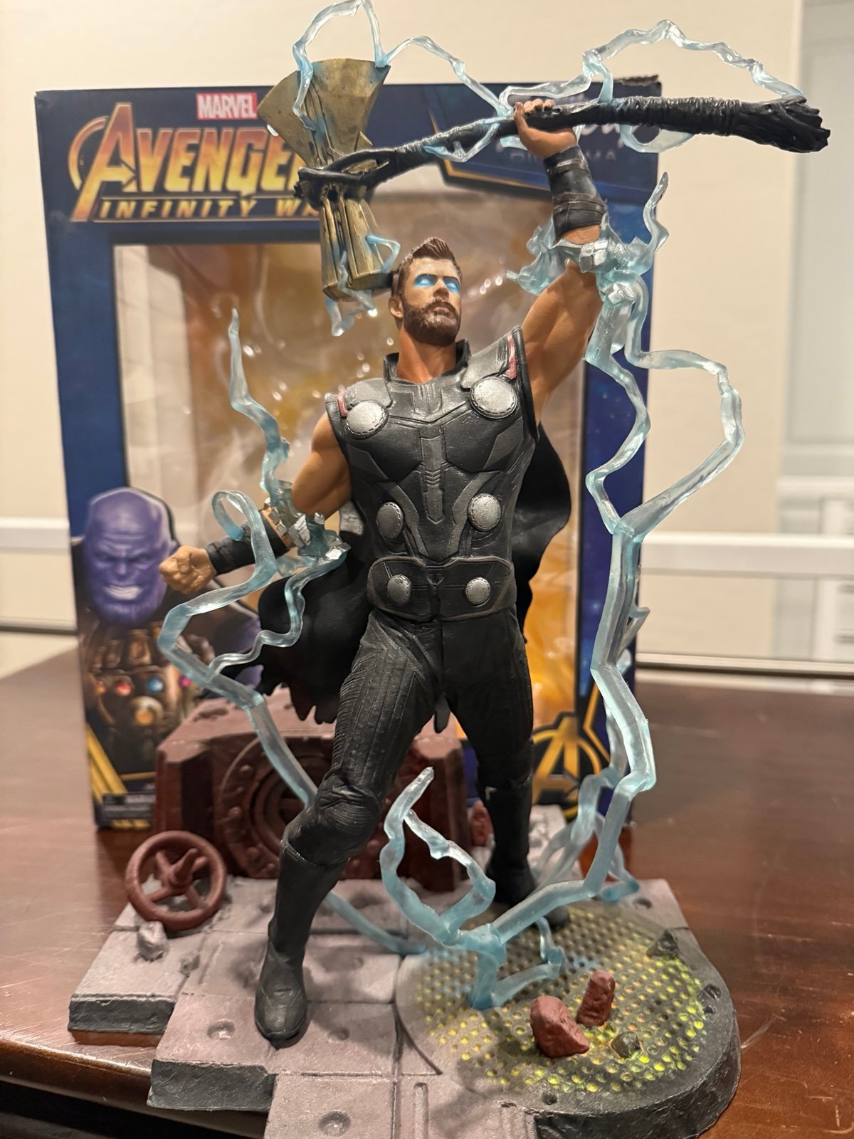 Diamond Select Thor