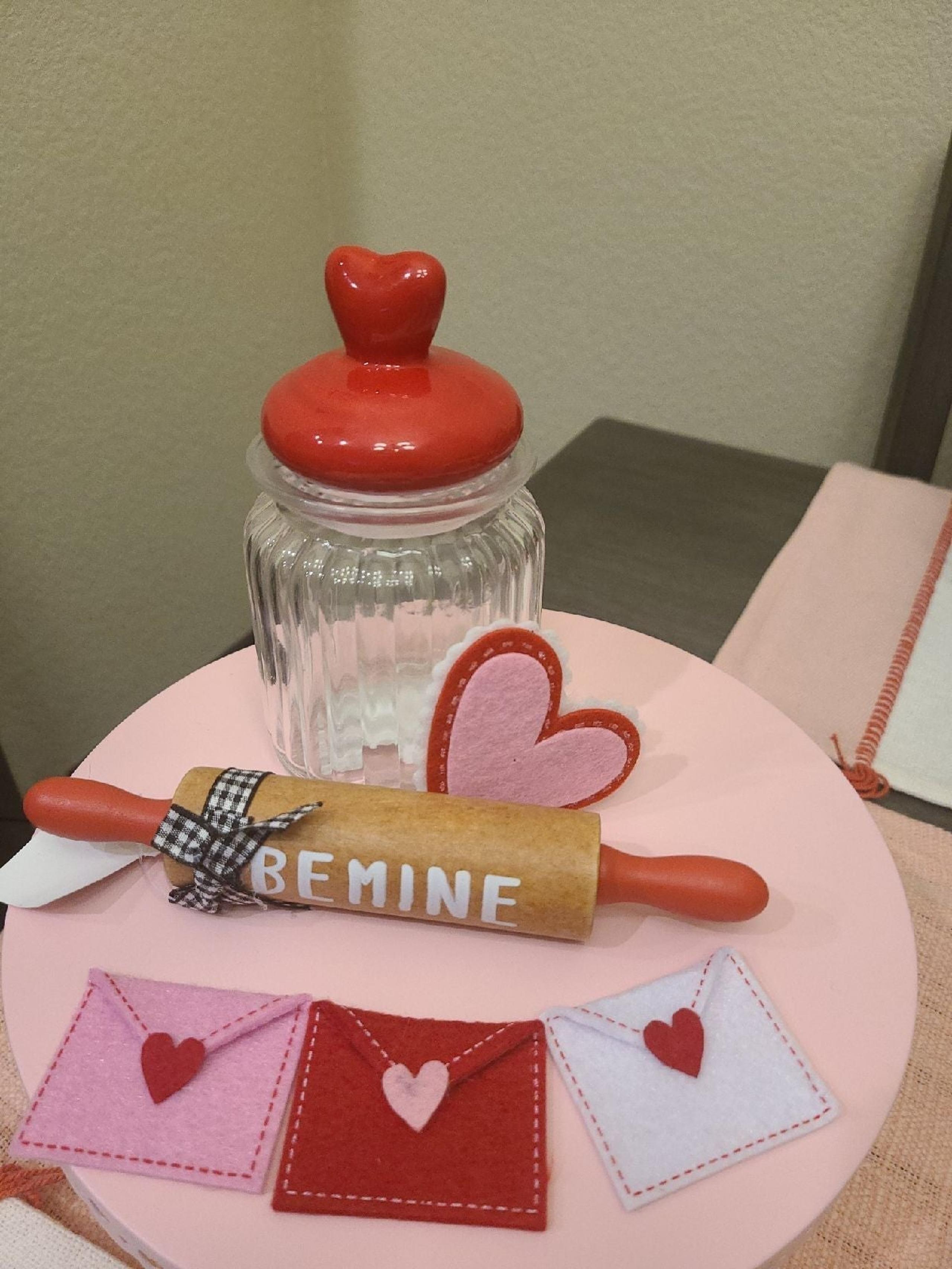 Valentine's decor bundle