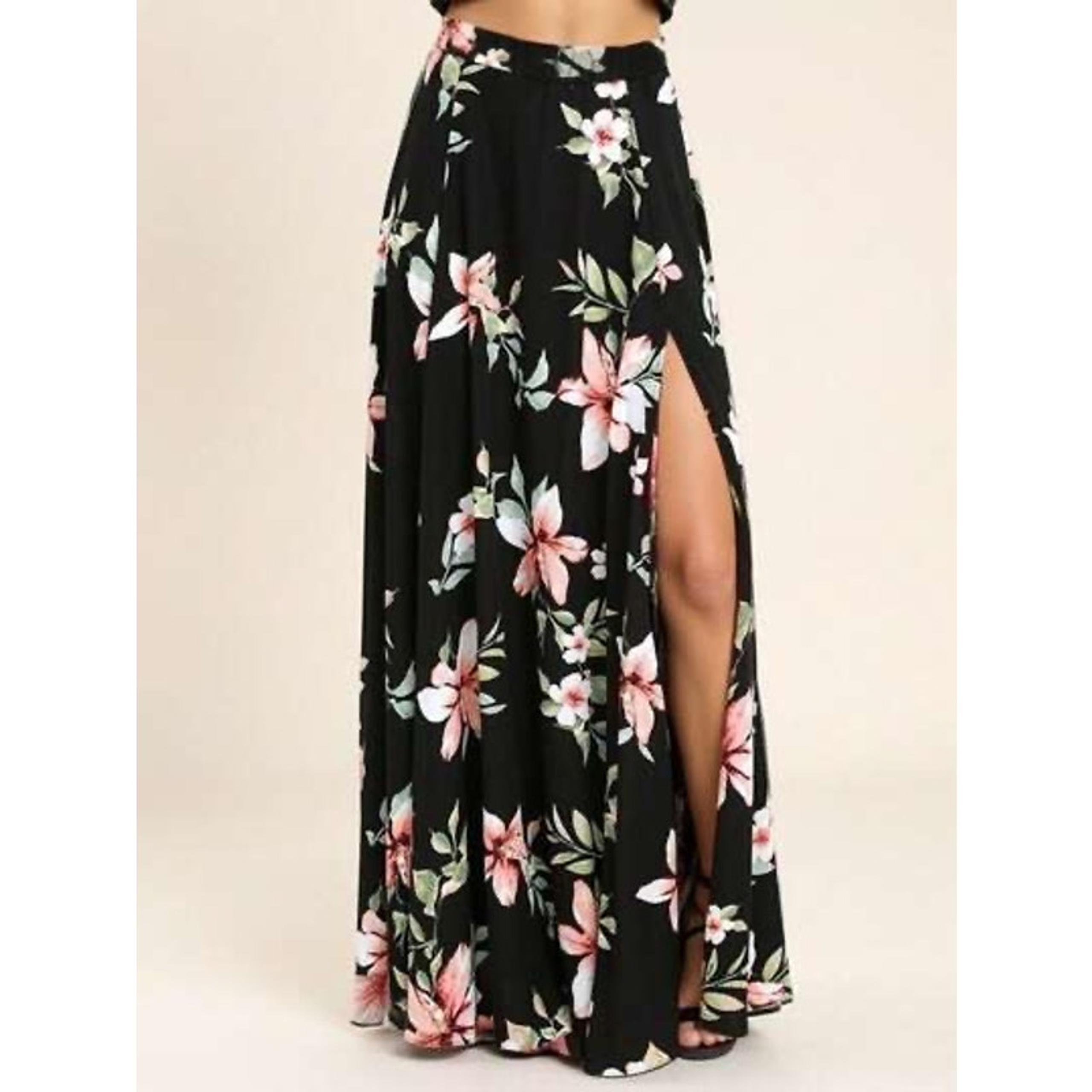 Lulus Boho Floral Black Maxi High Slit Women Skirt Lighweight Flowy Tropical XS