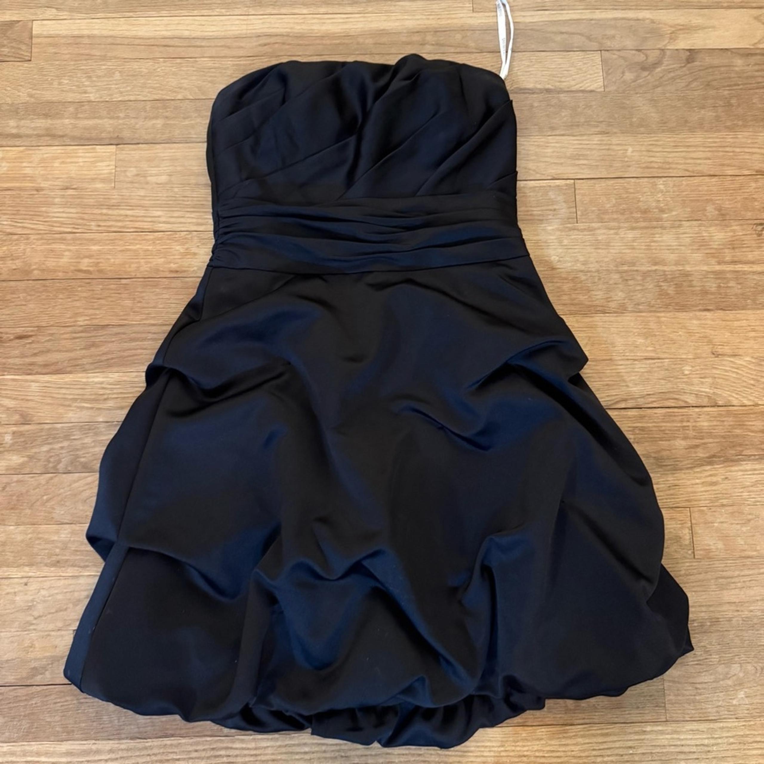 David's Bridal black satin sleeveless formal cocktail mini dress size 8
 b37