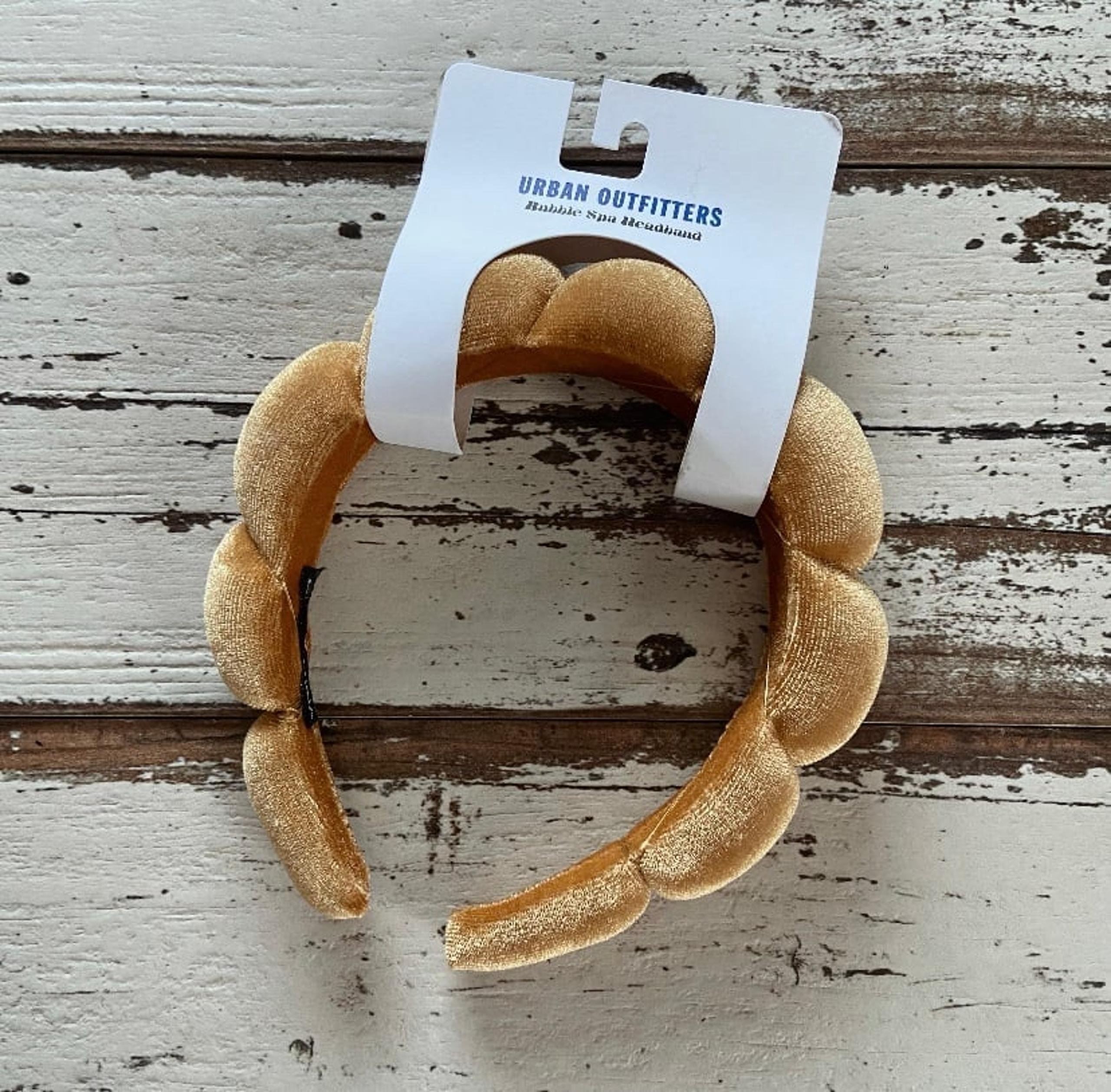 NWT Urban Outfitters Bubble Spa Headband