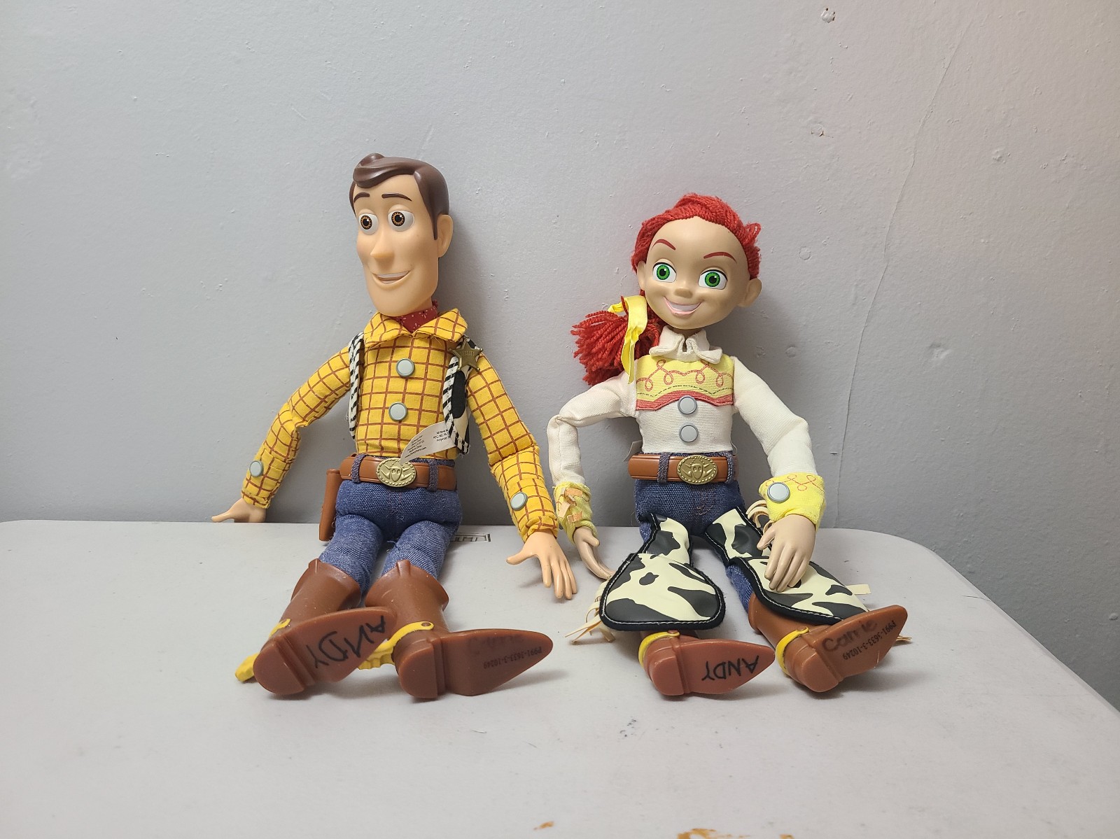 Disney Toy Story Pixar Woody And Jessie Talking Pull String Dolls Toys