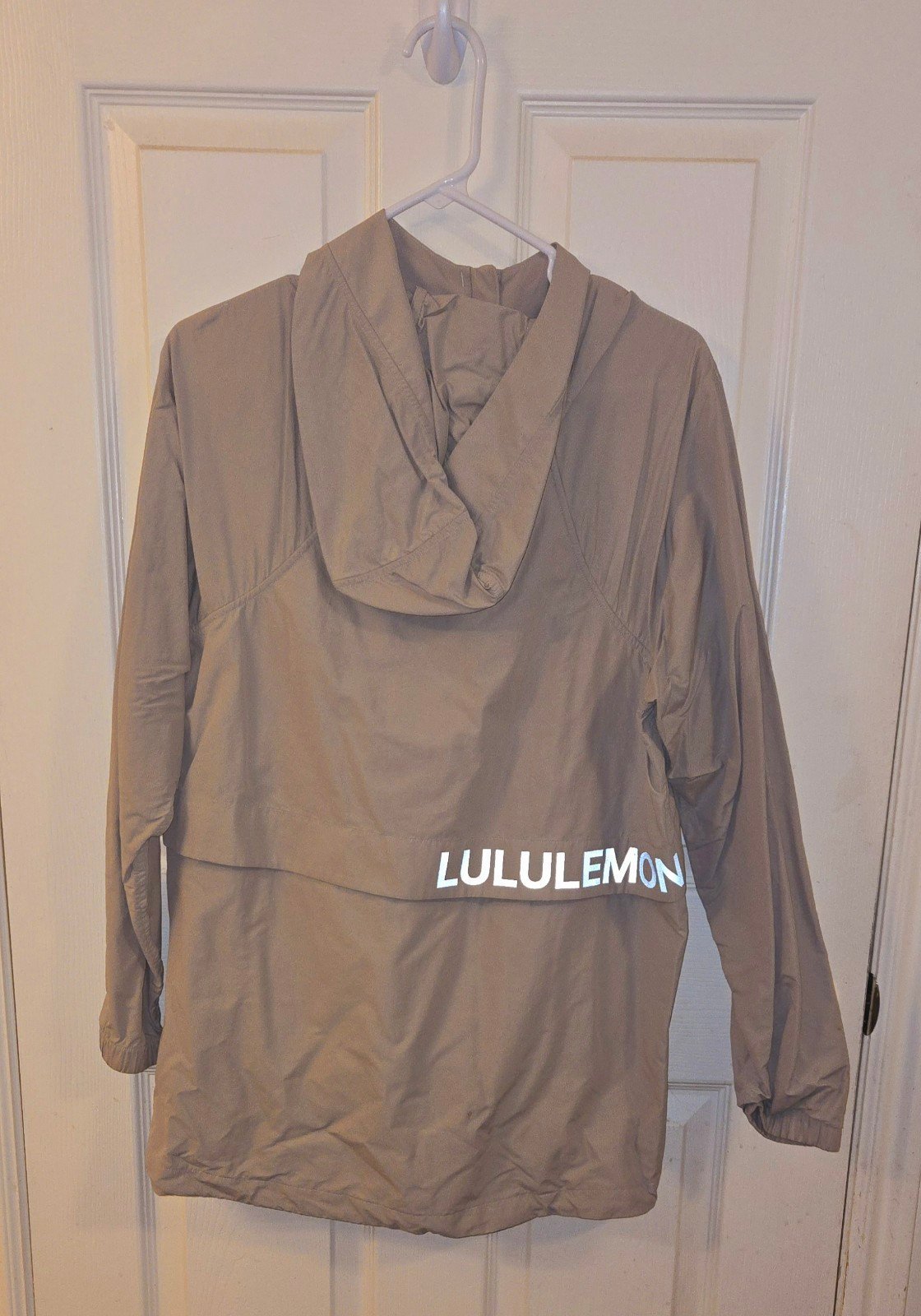 Lululemon half zip jacket sz. 6