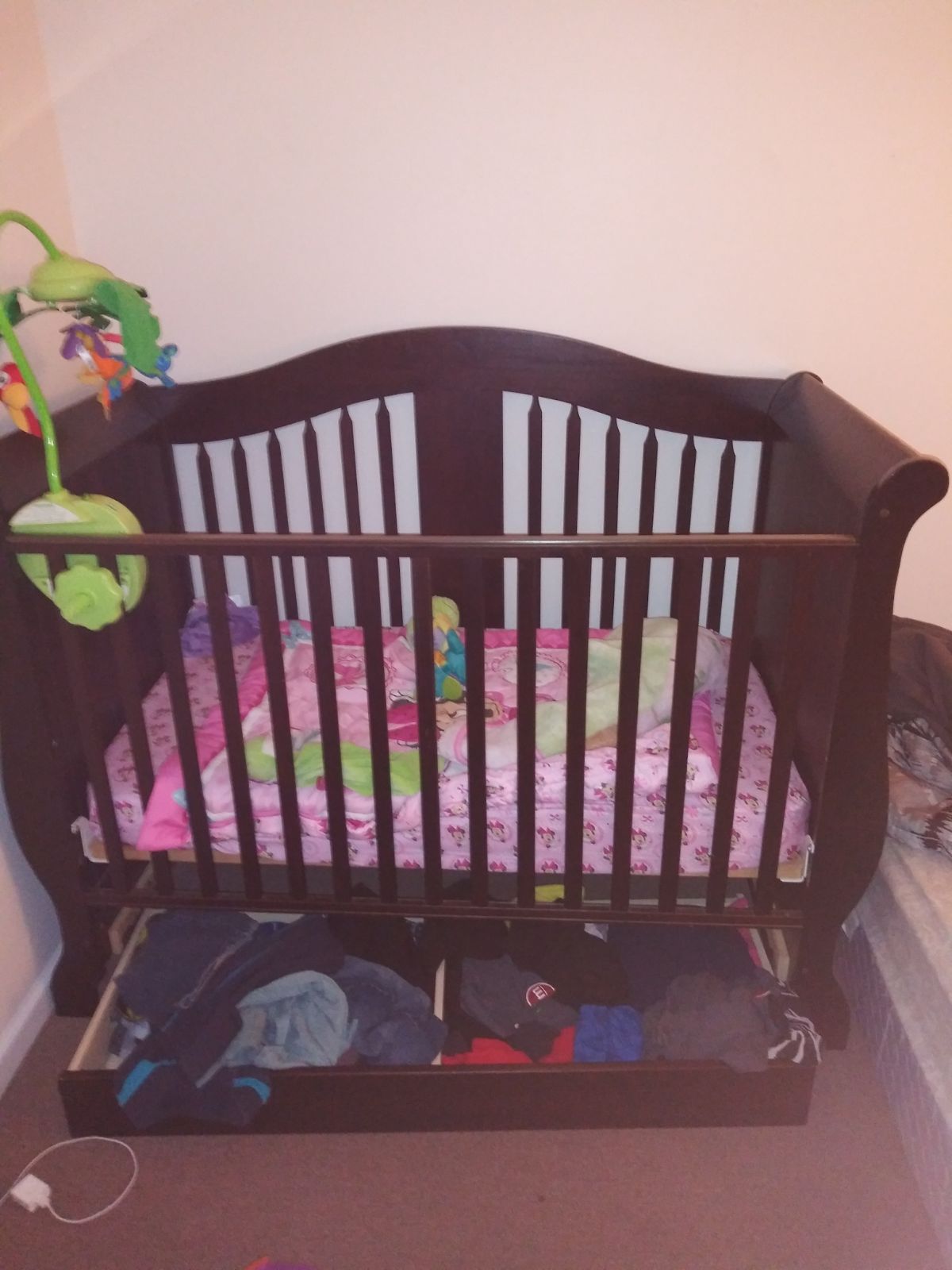 baby cribs