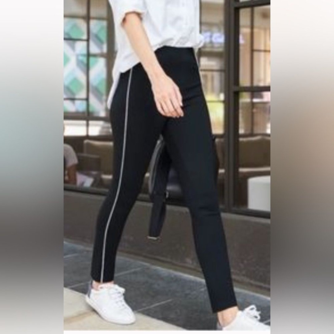 Spanx New With Tags The Perfect Fit Ankle Piped Skinny Black Pant size SP