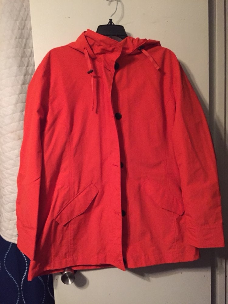 BNWOT Lands End Rain Jacket