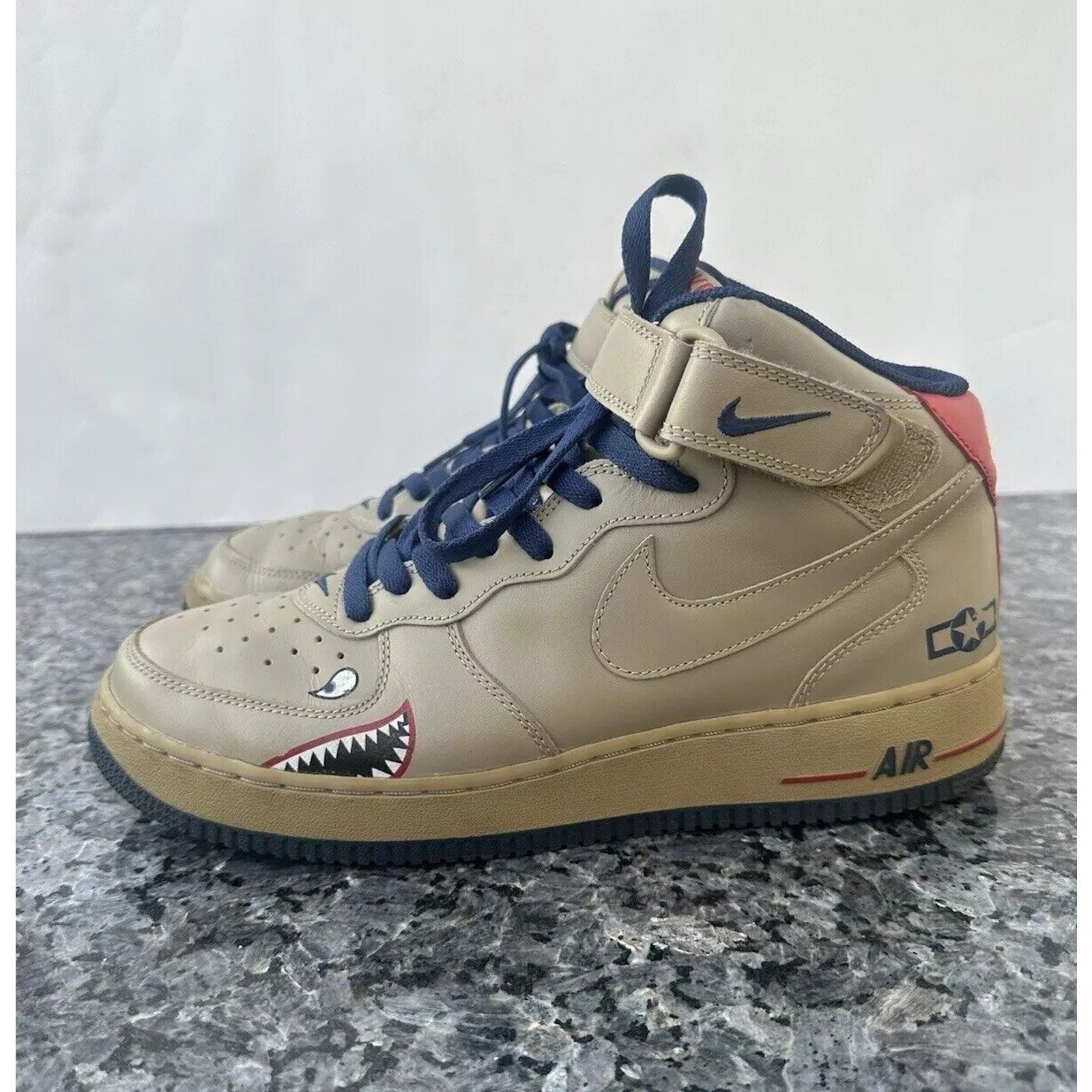 Nike Air Force 1 Tuskegee Airmen Khaki blue men’s Size 10