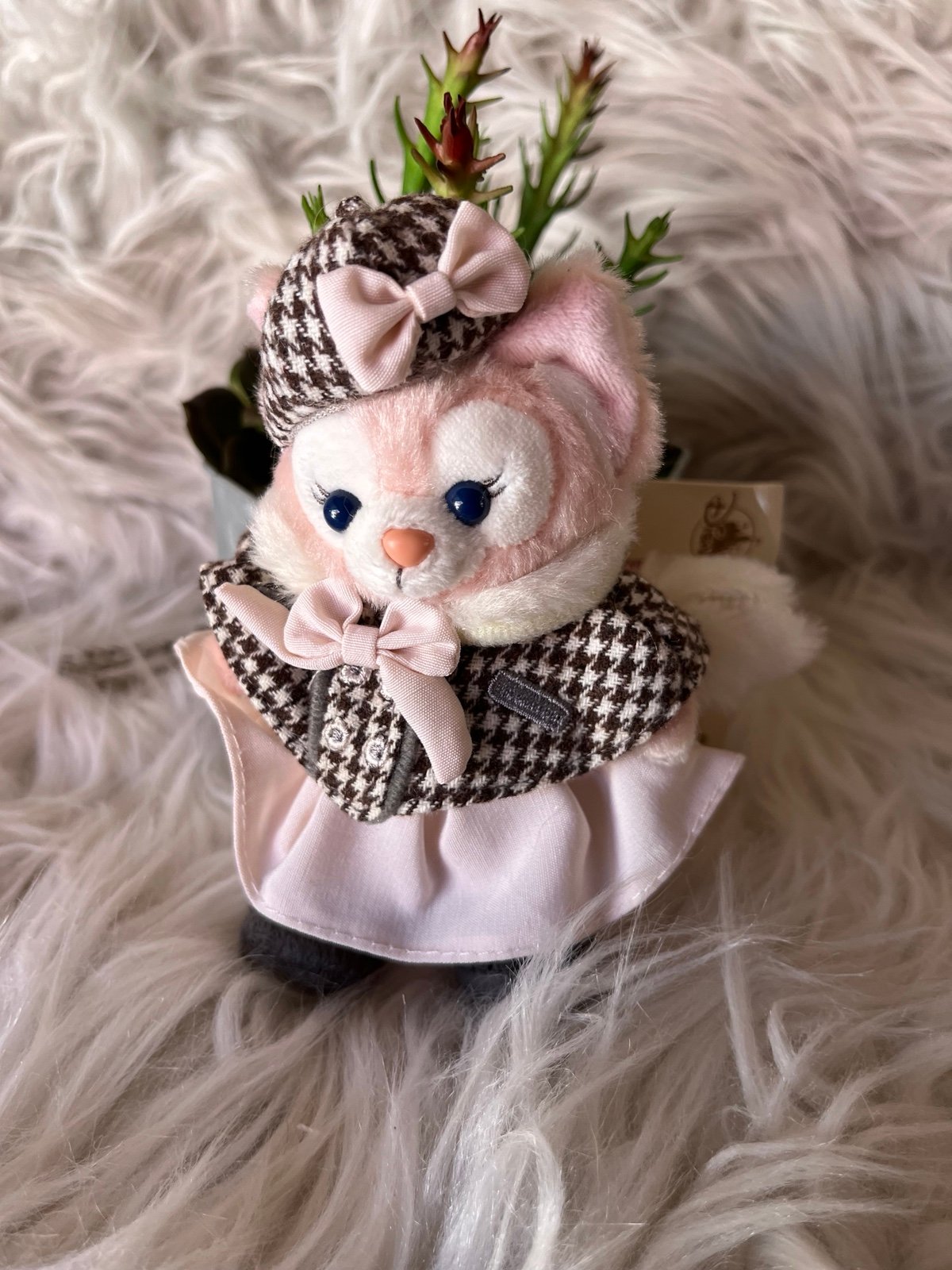 Disney Shanghai Duffy and Friends Lina Bell Fox Plush Keychain Cute 15 cm