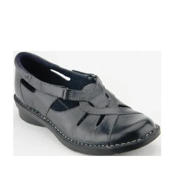 New Clarks - Nikki Regatta Q - Black - 6M