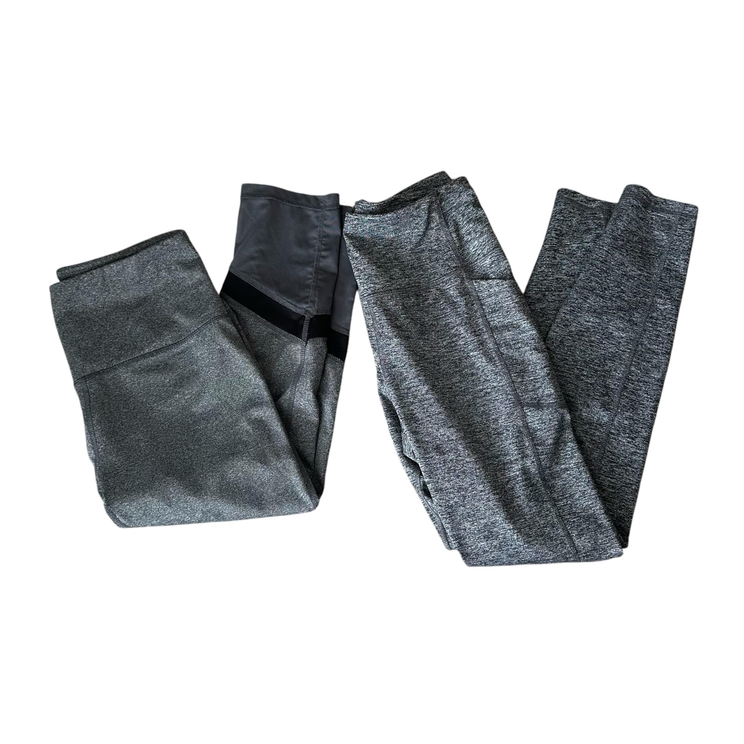 Set of 2 Women’s Gray Athletic Workout Leggings and Avia Size Medium - Reebok