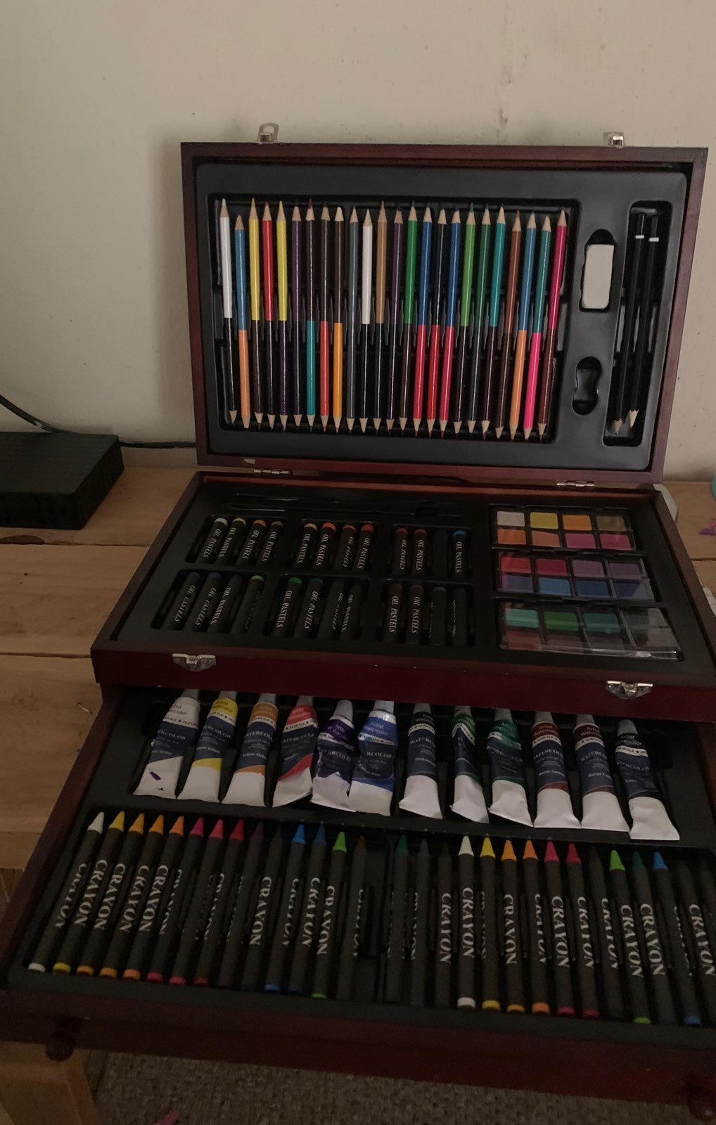 art supplies
