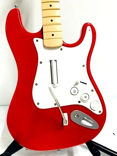 Xbox One Rock Band 4 Fender Stratocaster RED *NEW Strap*Great Tested Condition