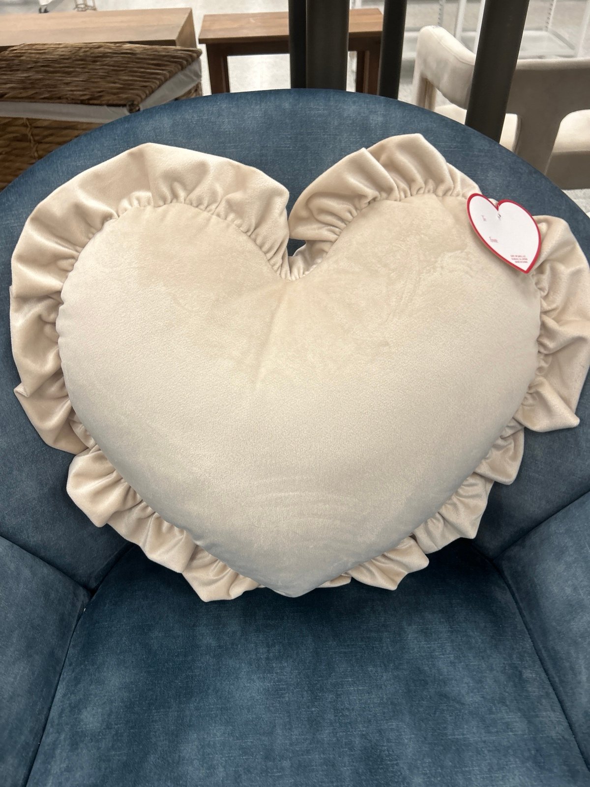 Heart-shaped, throw pillow Pillow