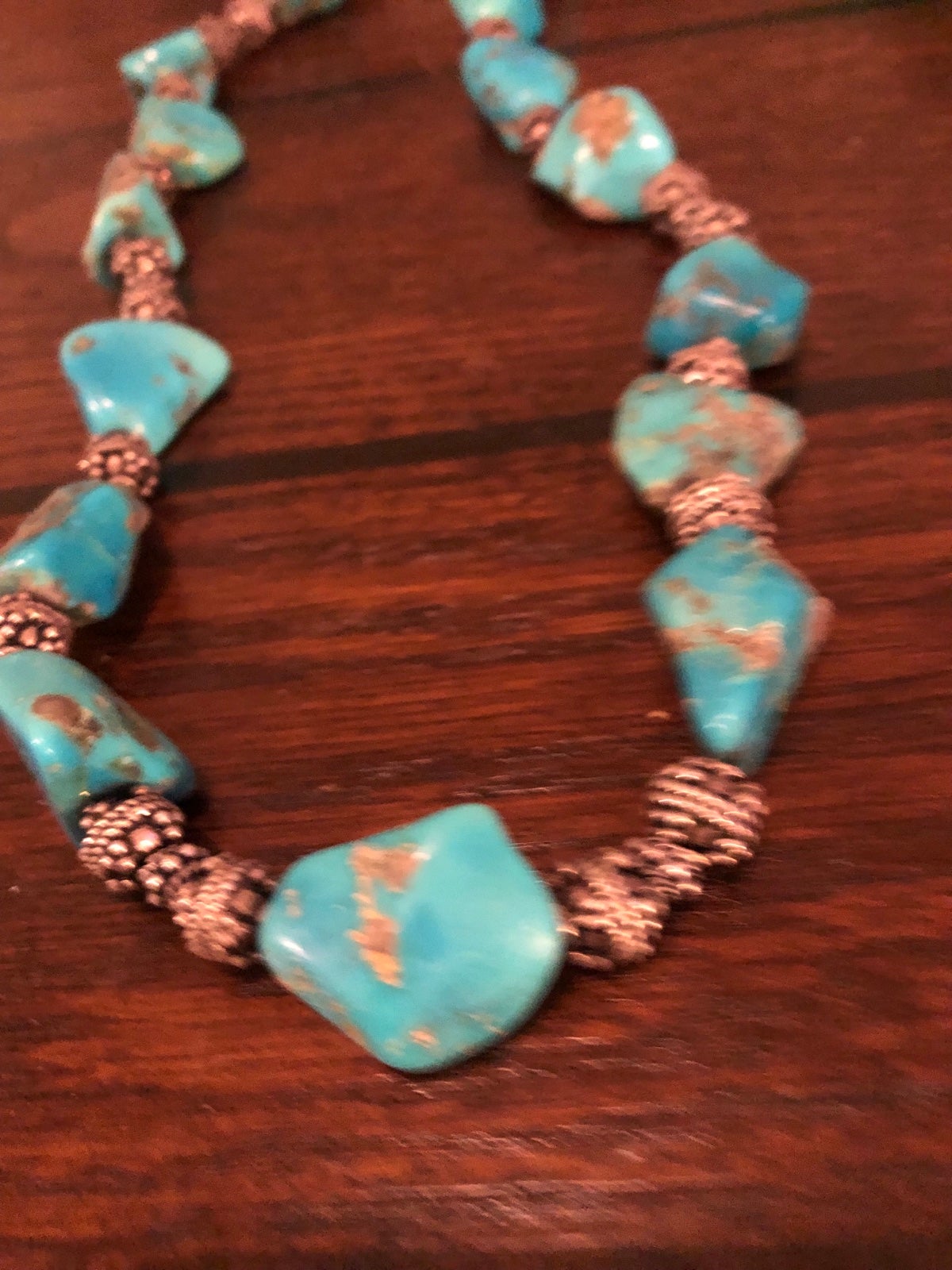 BEAUTIFUL CHUNKY VINTAGE TURQUOISE AND STERLING SILVER NECKLACE 112g