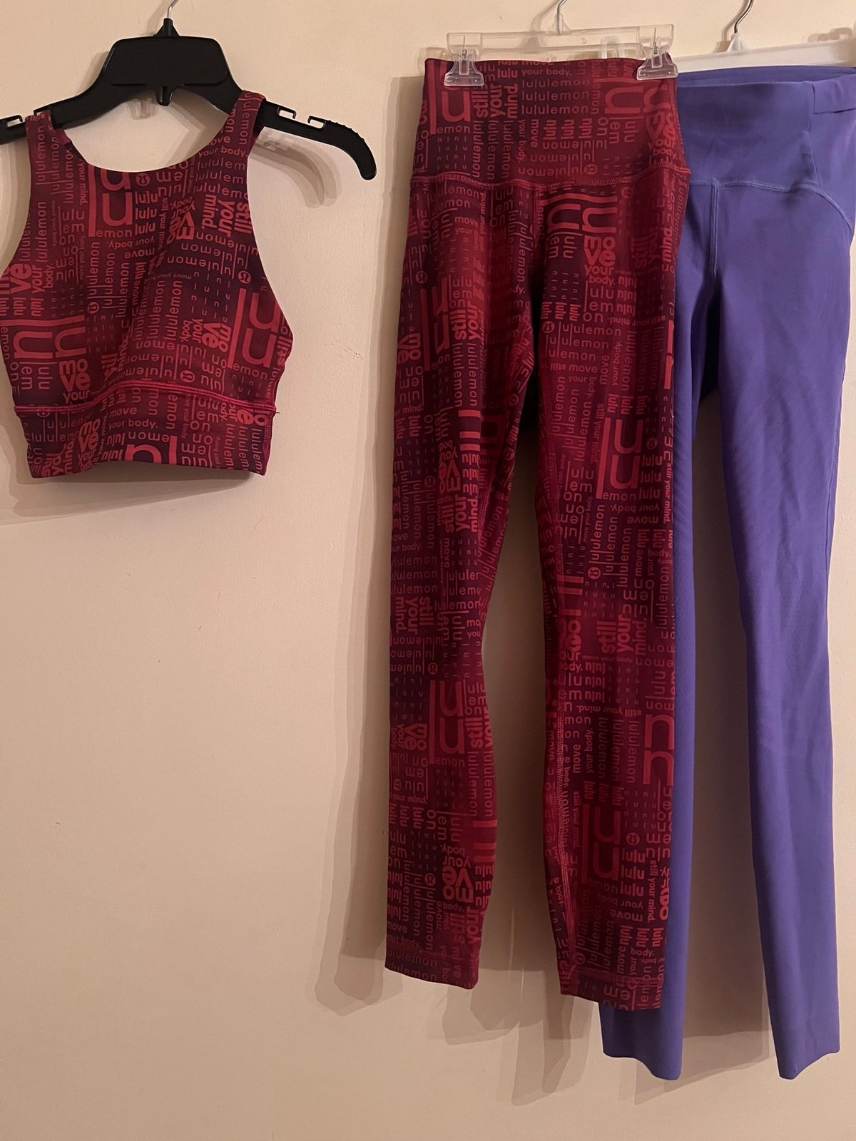 Lululemon 3 Pc lot 2 leggings and 1 sports bra