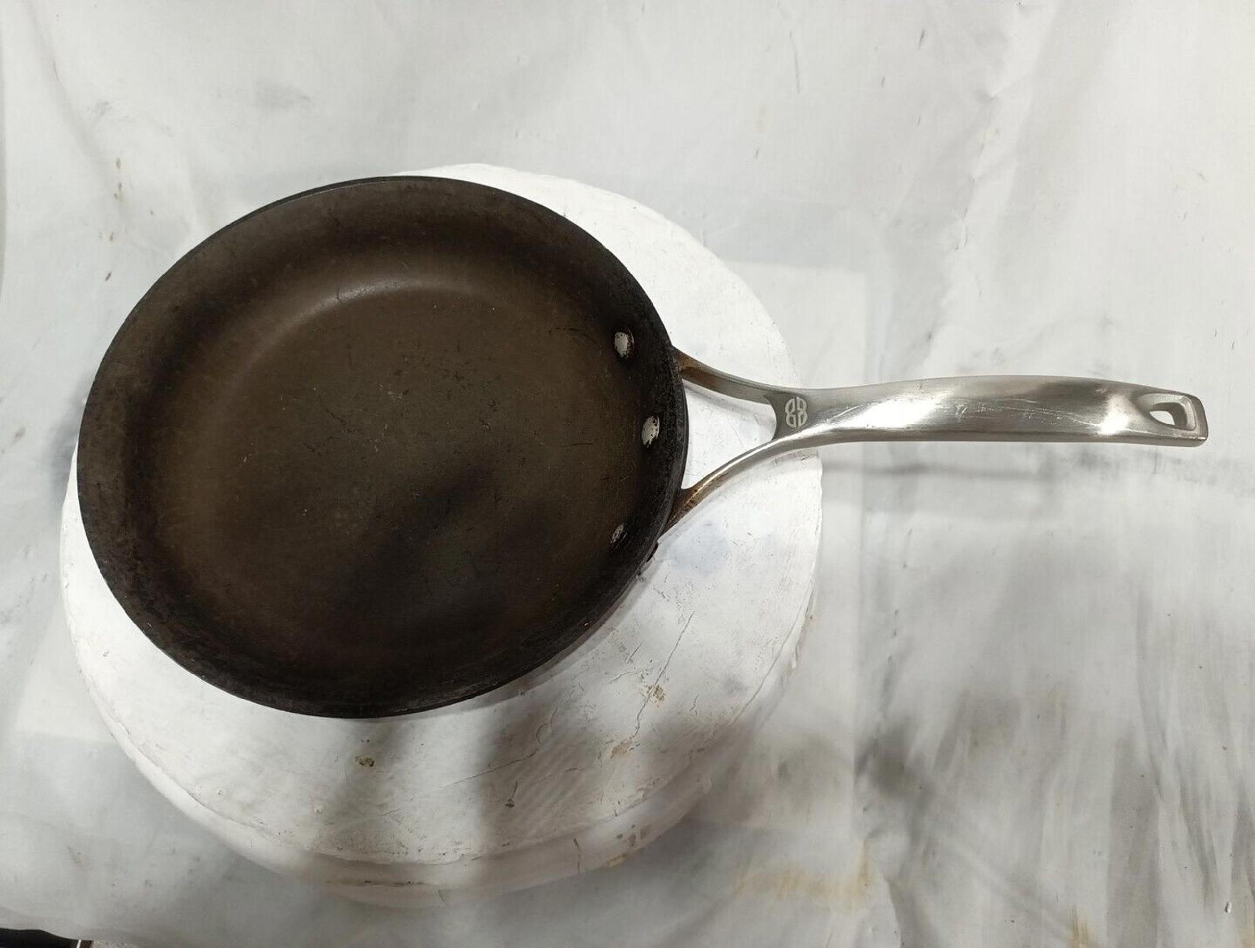 Calphalon COOKWARE SKILLET Unison Slide Nonstick 8\