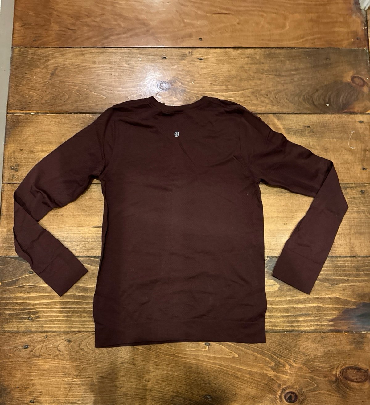 Swiftly Relaxed Long Sleeve Long Sleeve T-Shirt