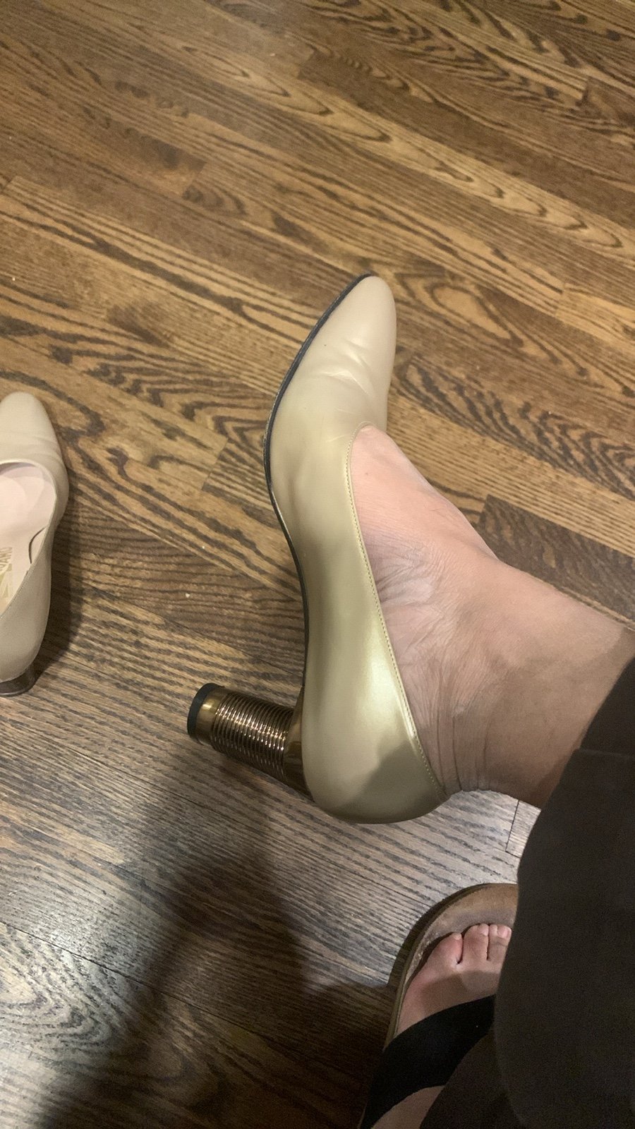 Salvatore Ferragamo pump