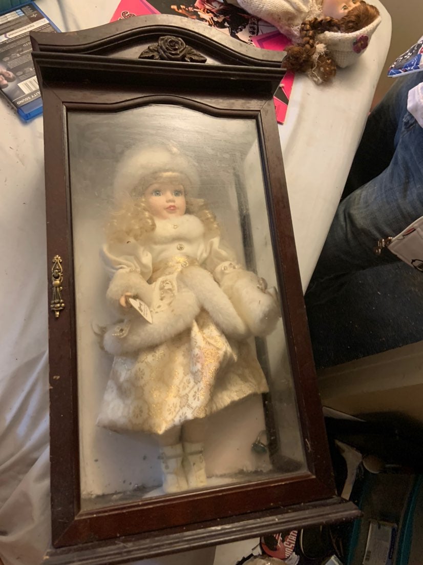 porcelain dolls